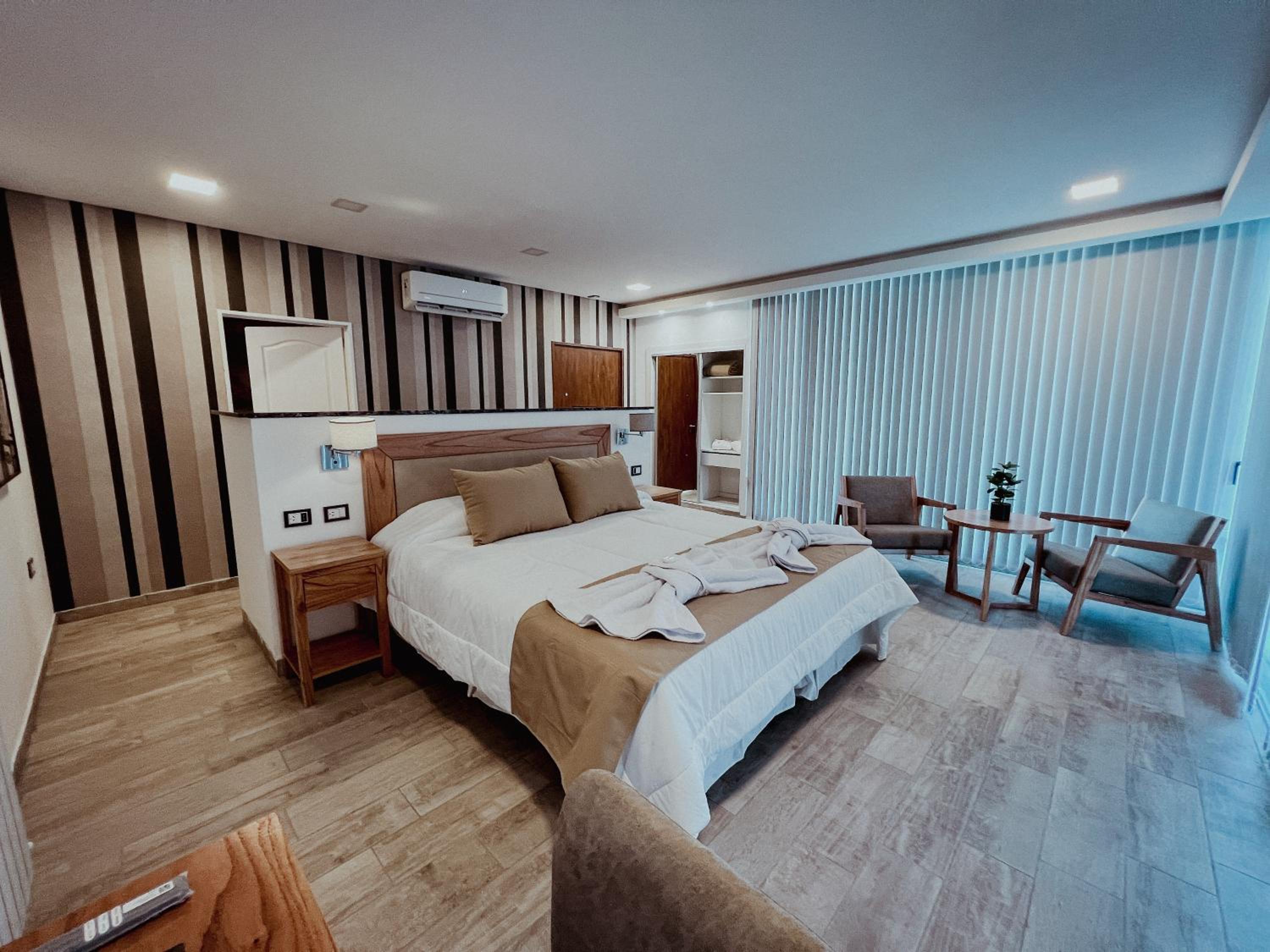 Deluxe Double Room with Balcony