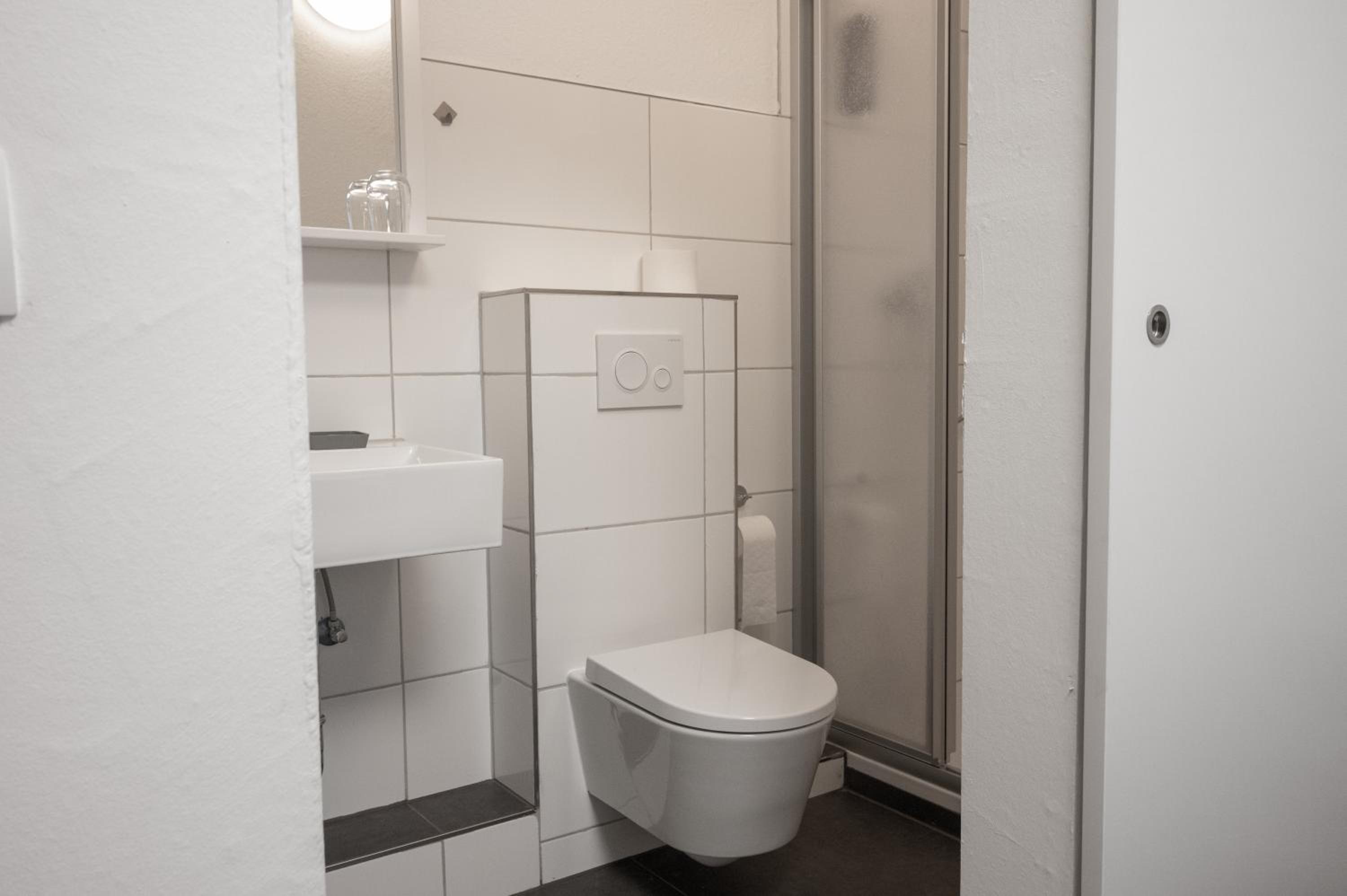 Double Room - Photo 3