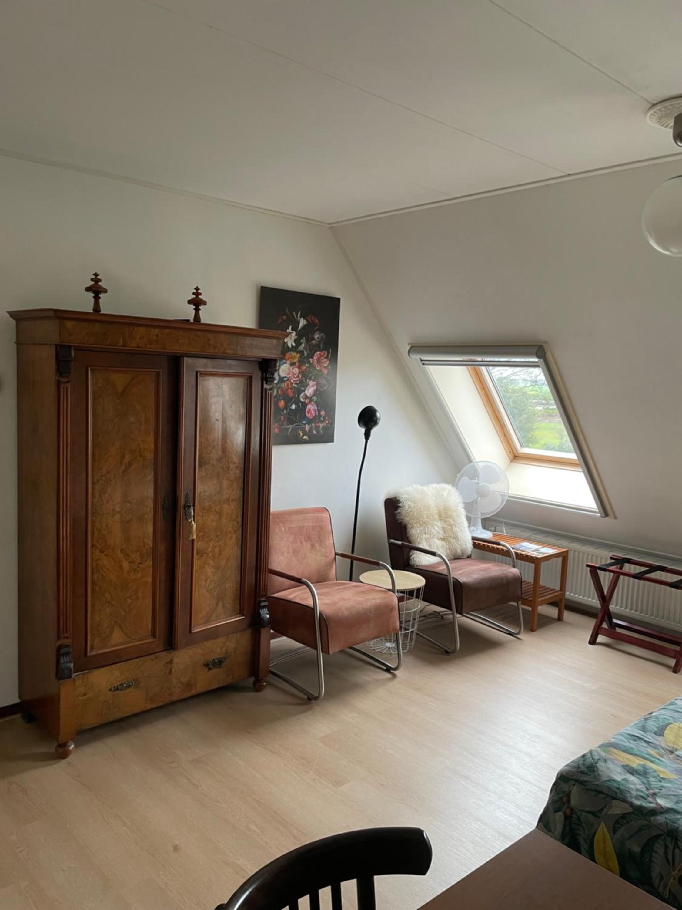 Large Twin Room photo 1