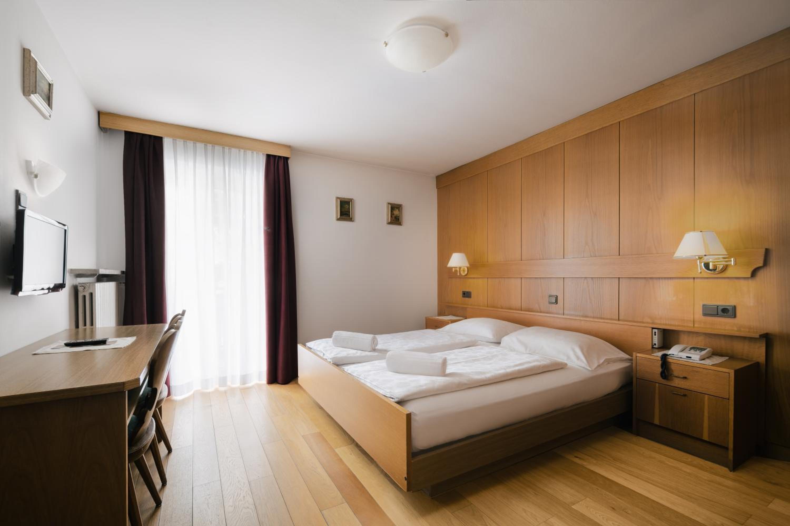 Economy Double Room