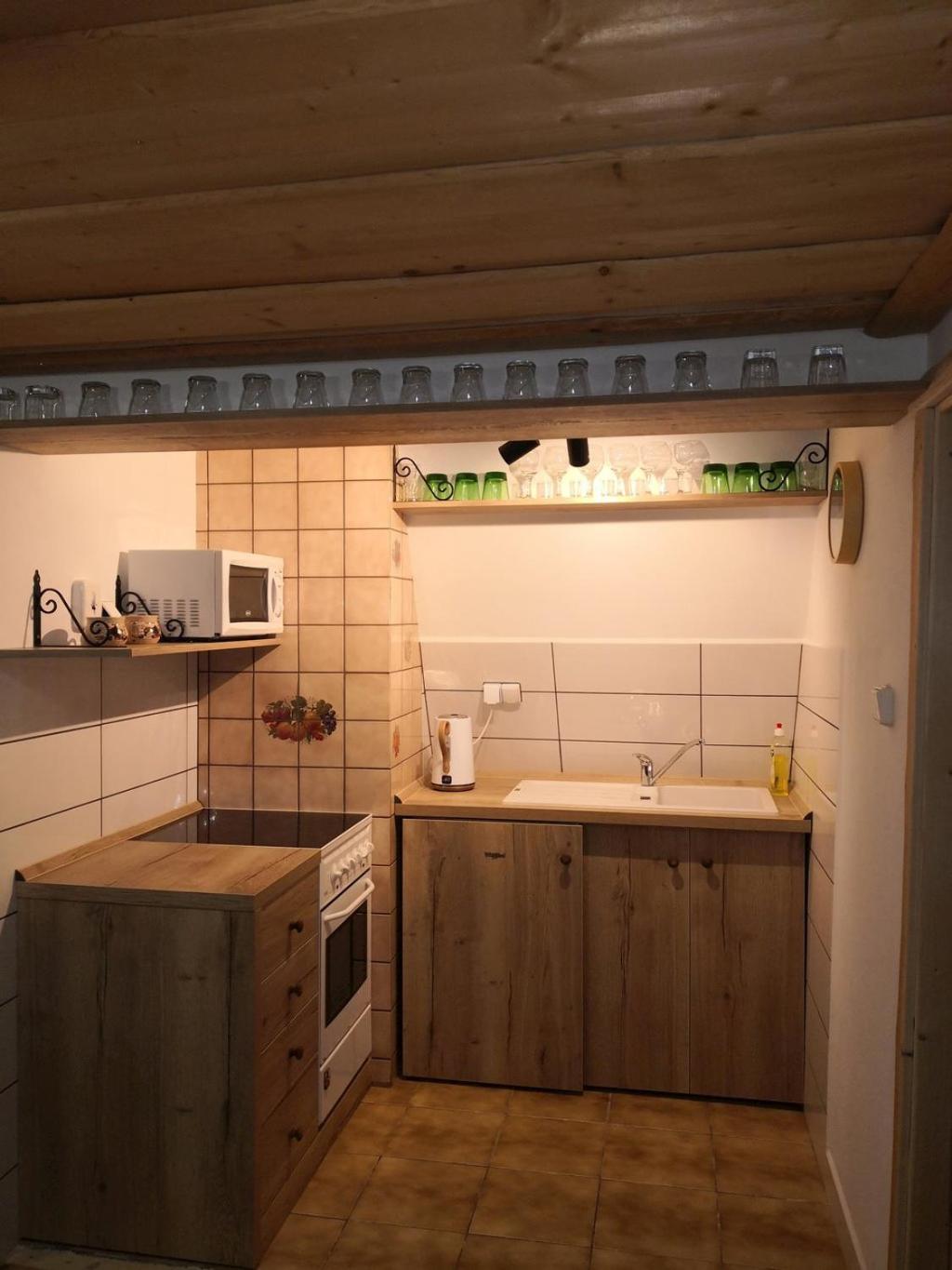 Three-Bedroom Chalet - Photo 8