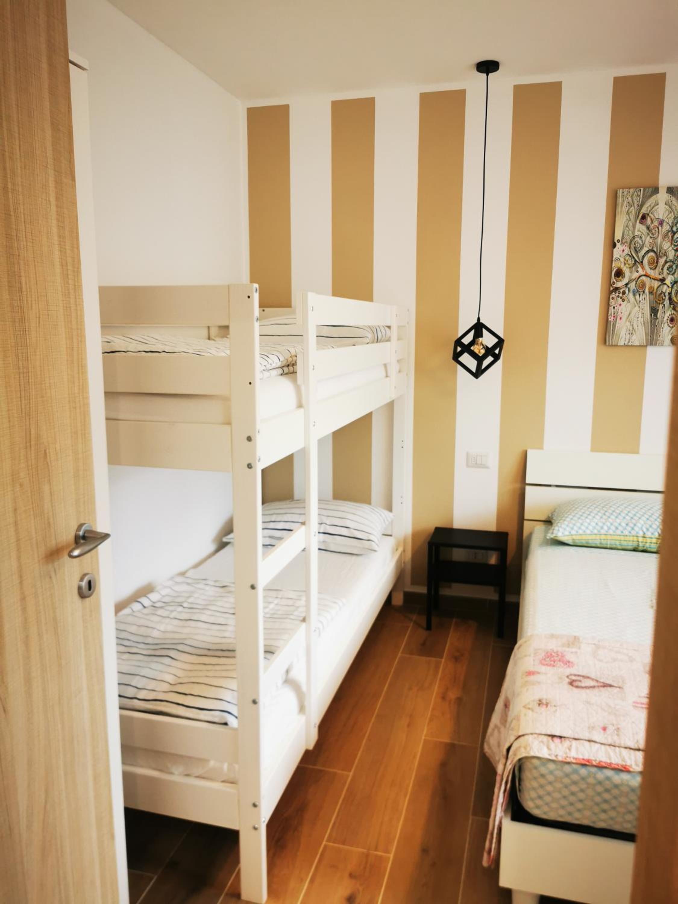 Apartment - Ground Floor photo 2
