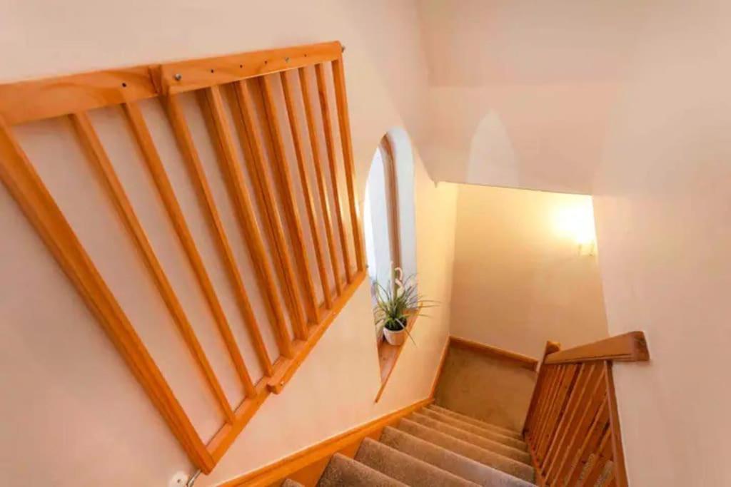 Two-Bedroom House photo 3