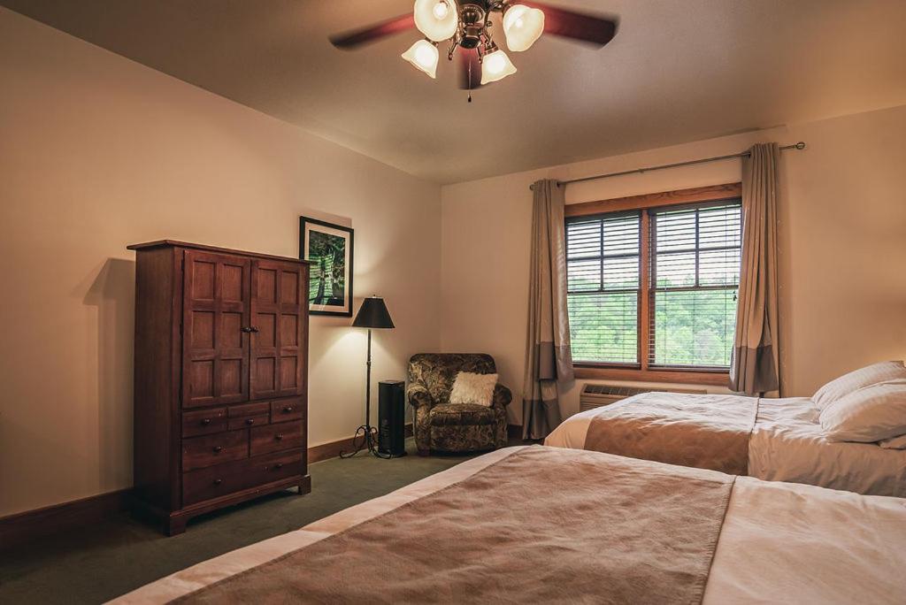 Double Room with Mountain View photo 3