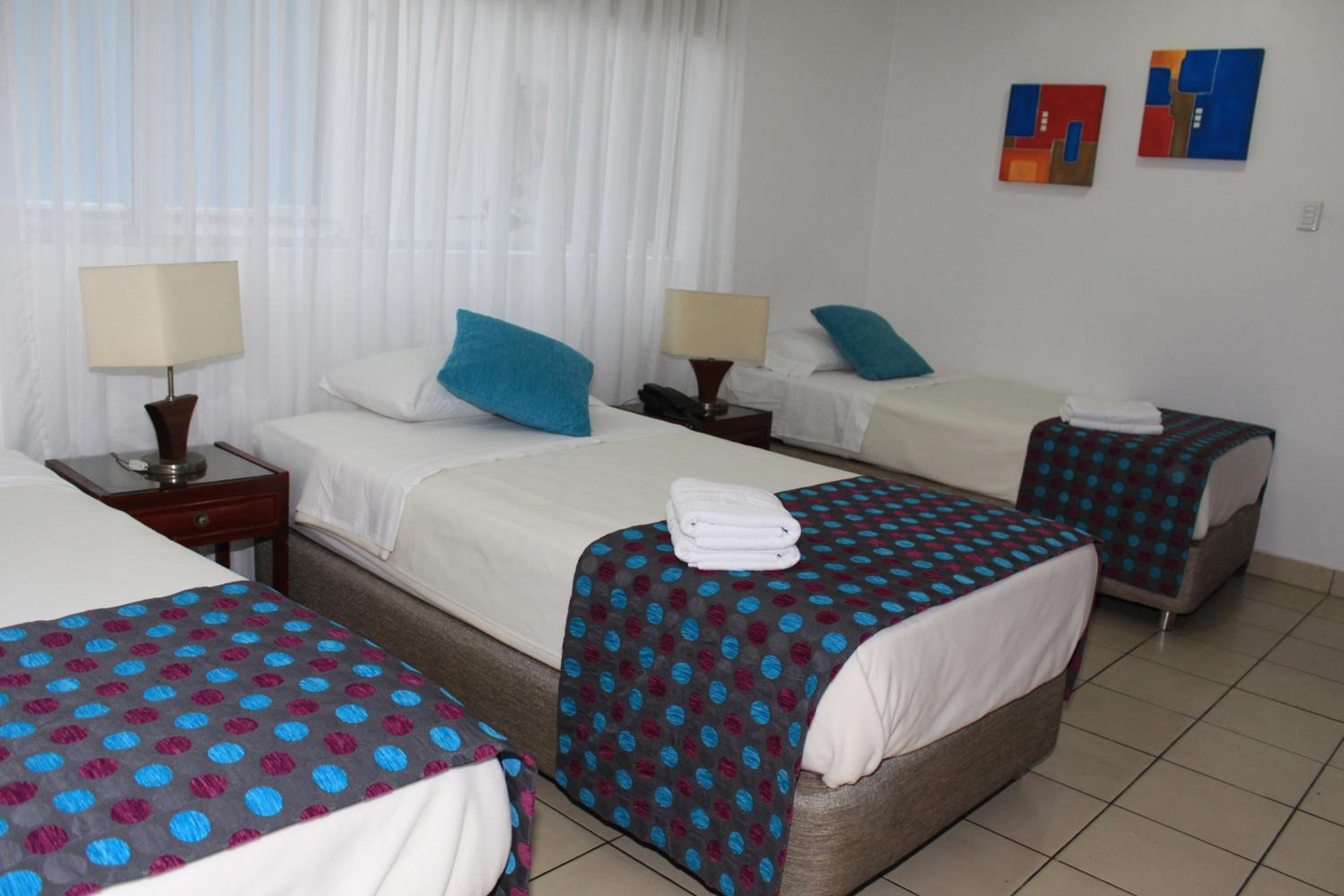 Basic Triple Room