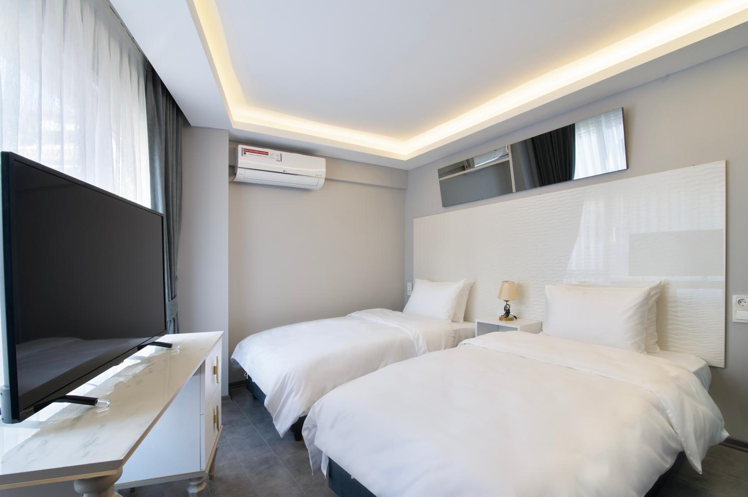 Standard Double Room photo 1