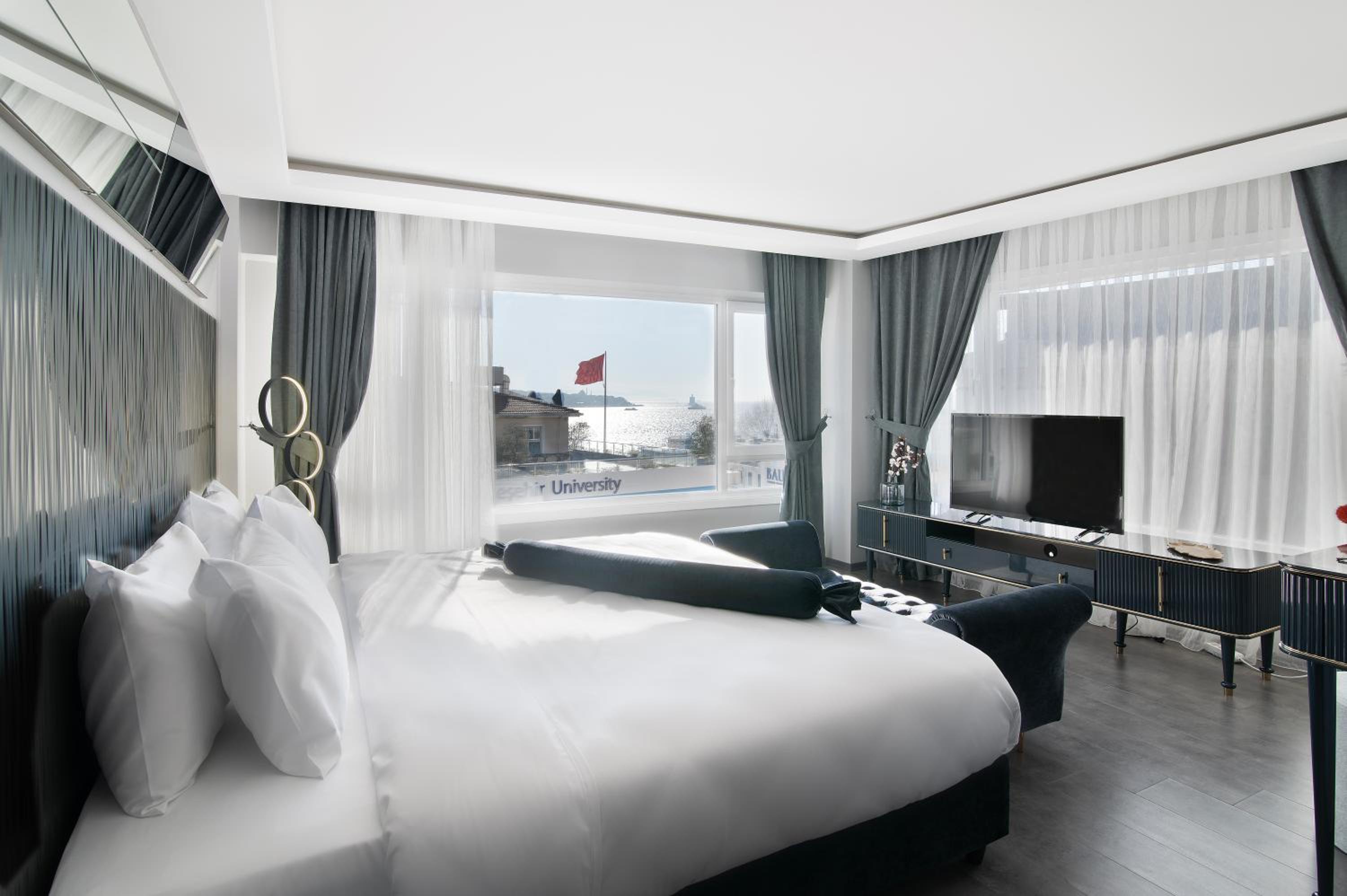 Deluxe Double Room with Sea View photo 1