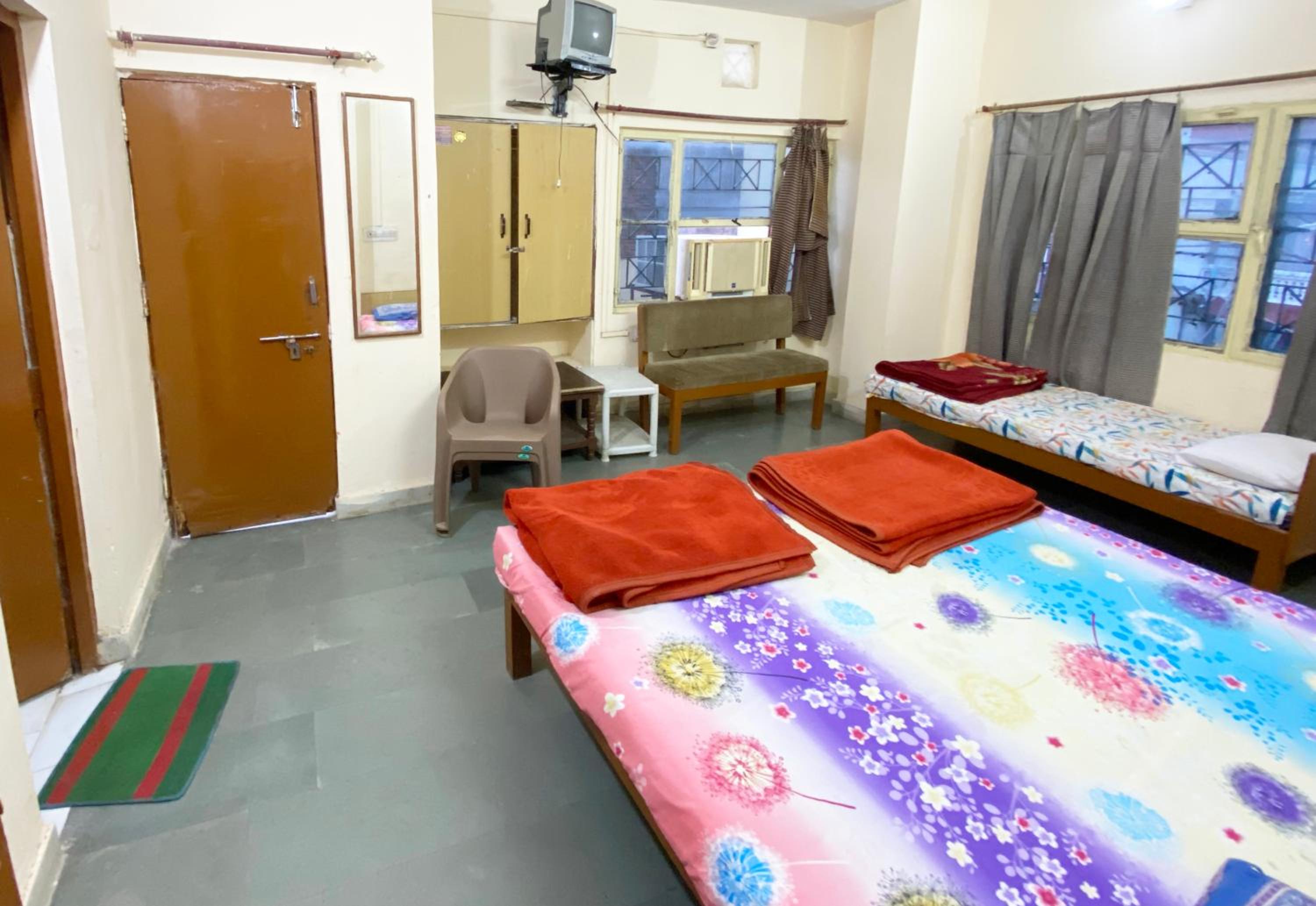 Standard Double Room - Photo 5