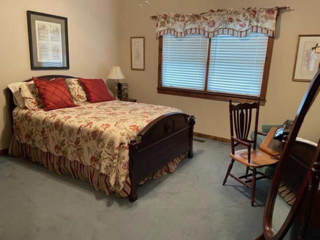 Two-Bedroom Holiday Home photo 2
