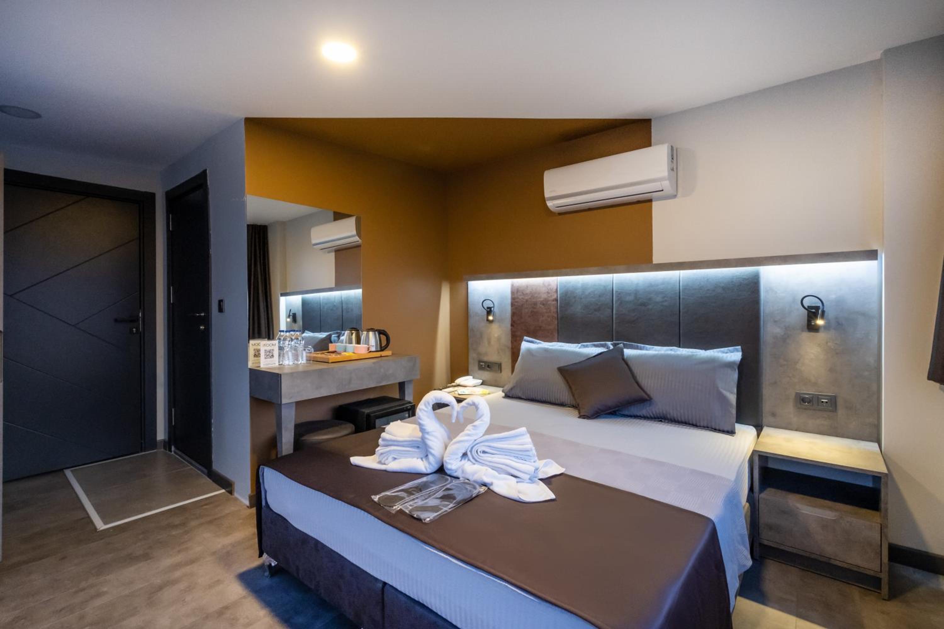 Deluxe Double Room photo 3