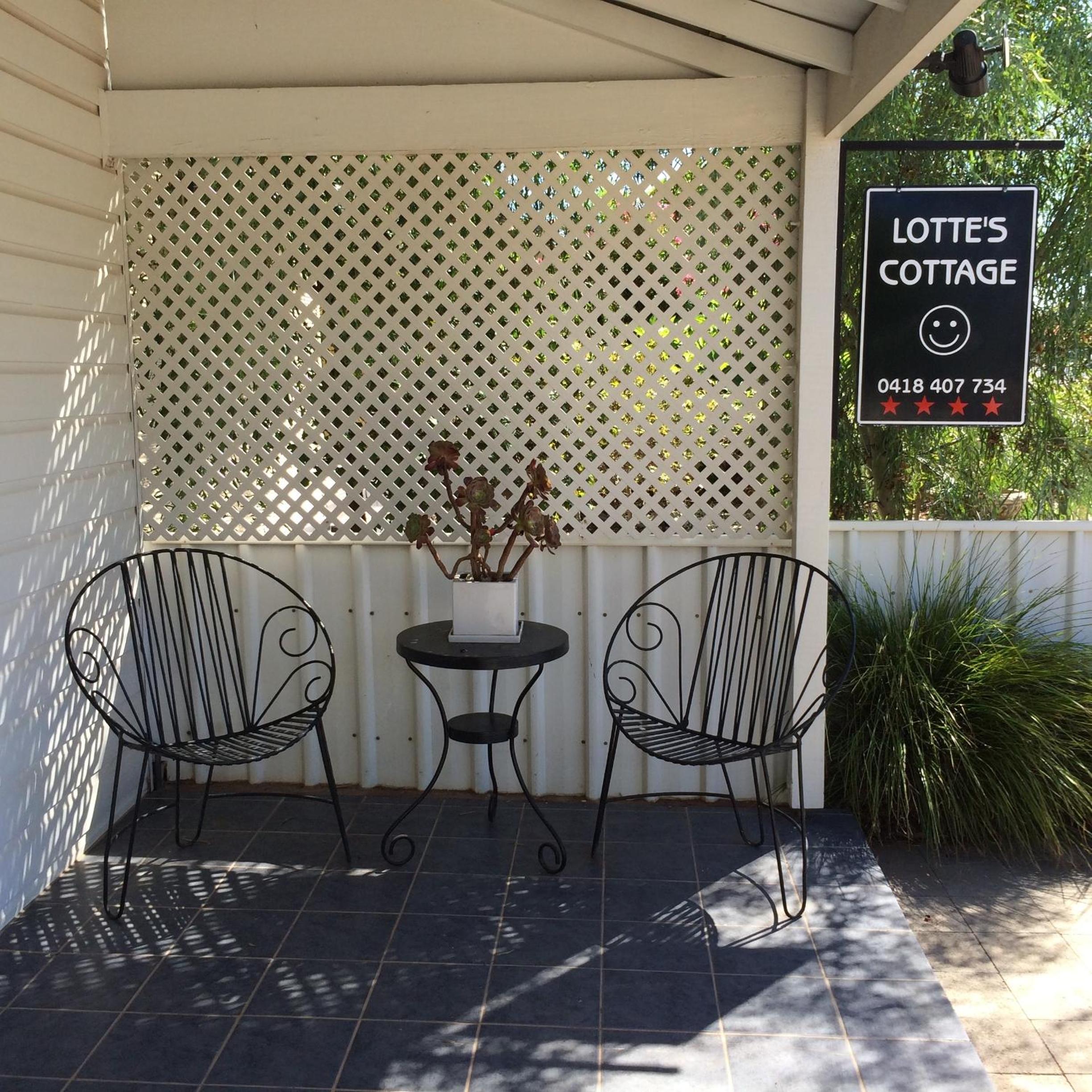 Cottage photo 2
