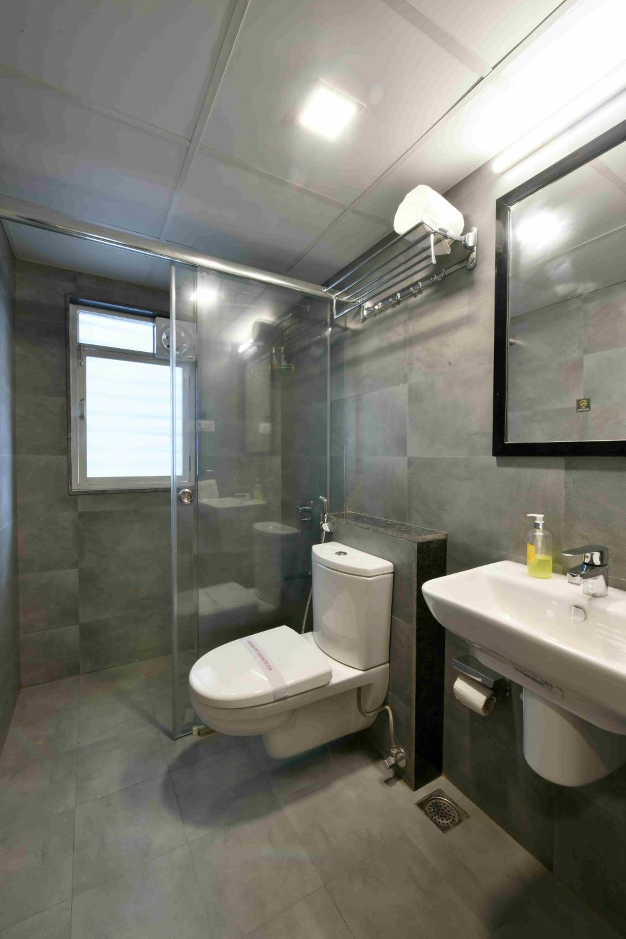 Twin Room - Photo 7