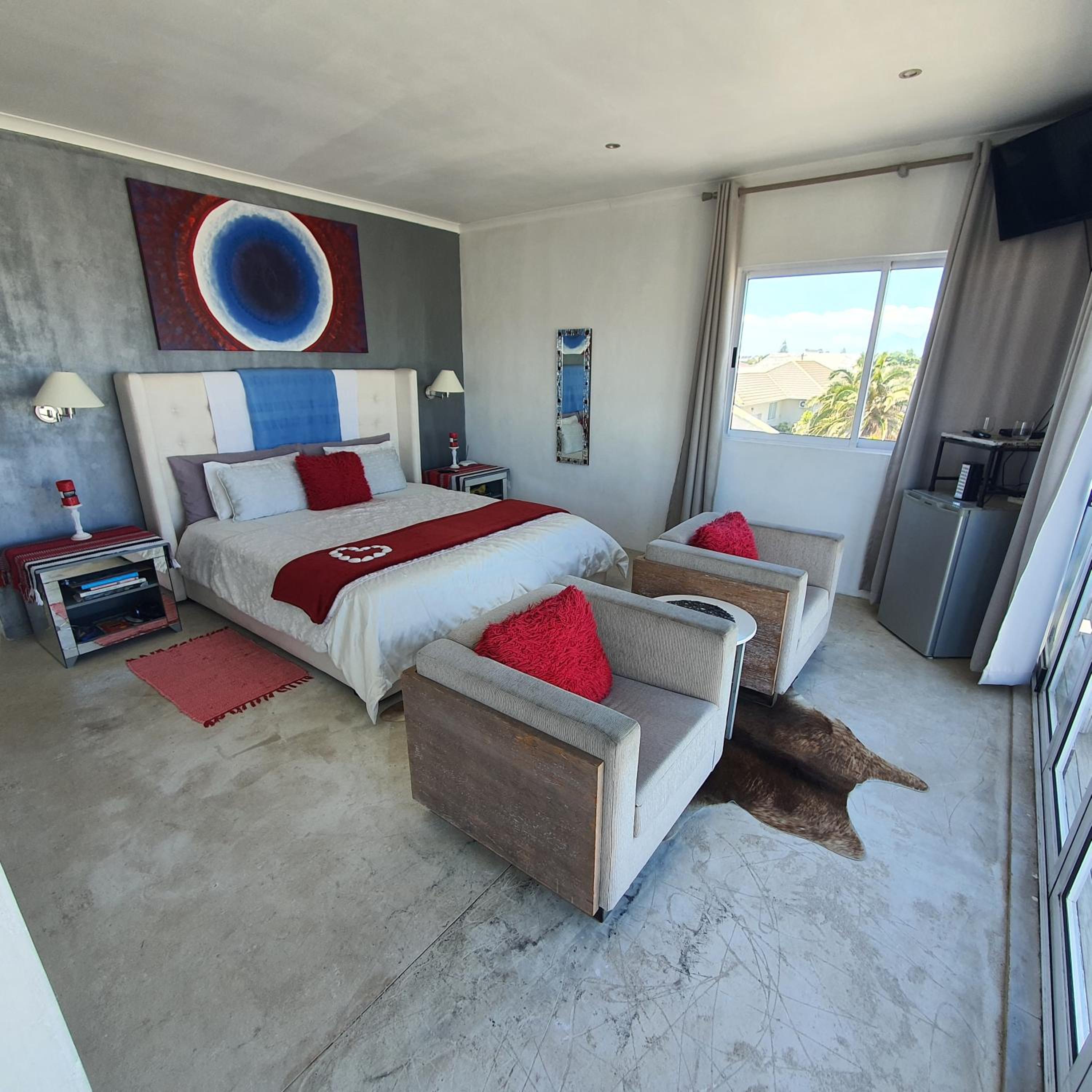 Apartment - Split Level with Ocean View - Photo 20