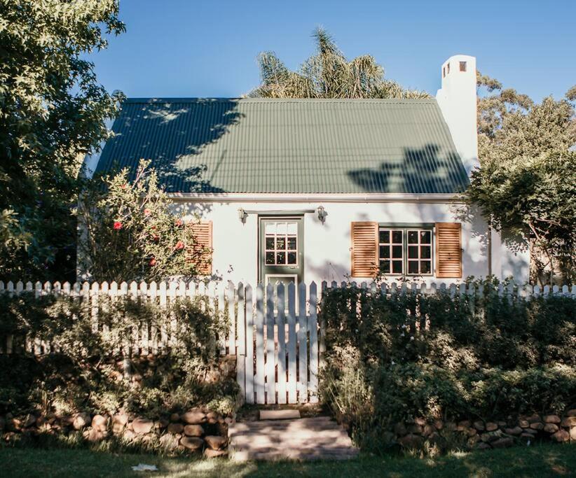 One-Bedroom House photo 2