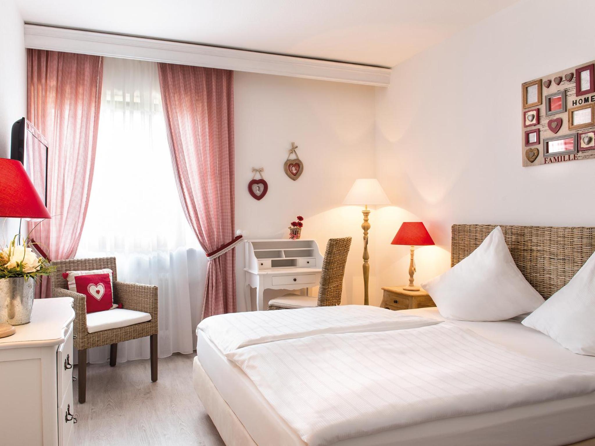 Classic Double Room - Photo 4
