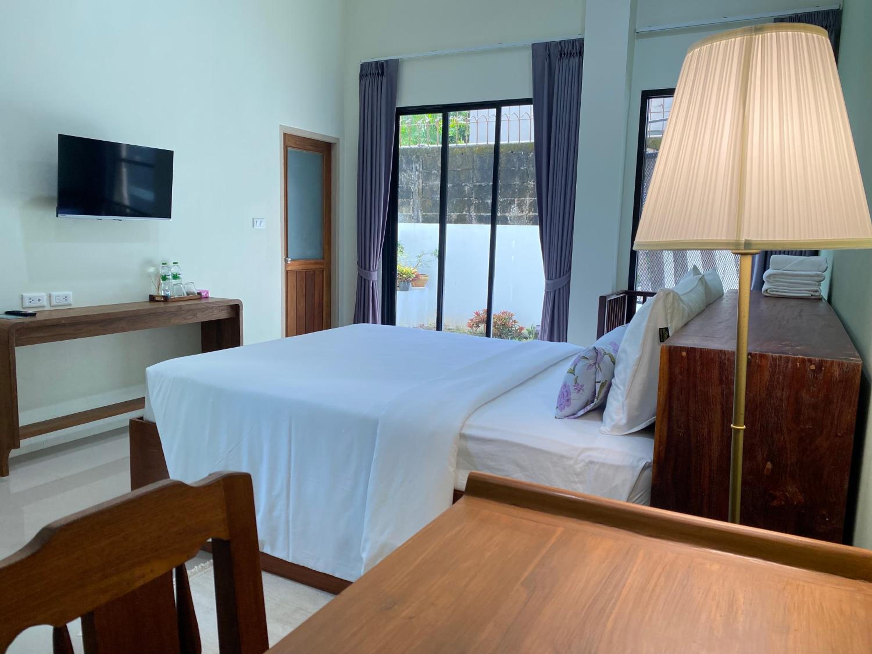 Double Room with Garden View photo 3