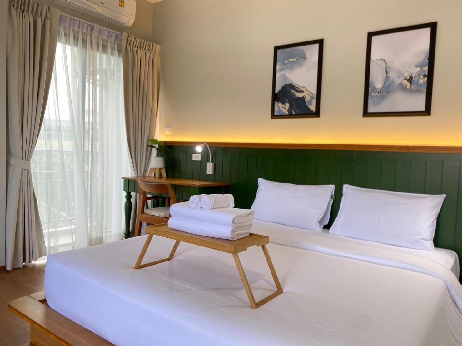 King Room with Spa Bath