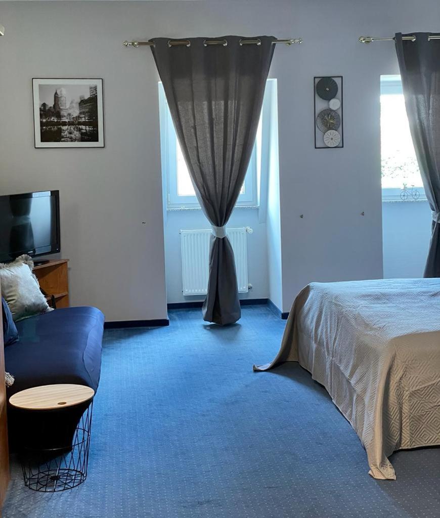 Double Room - Photo 14