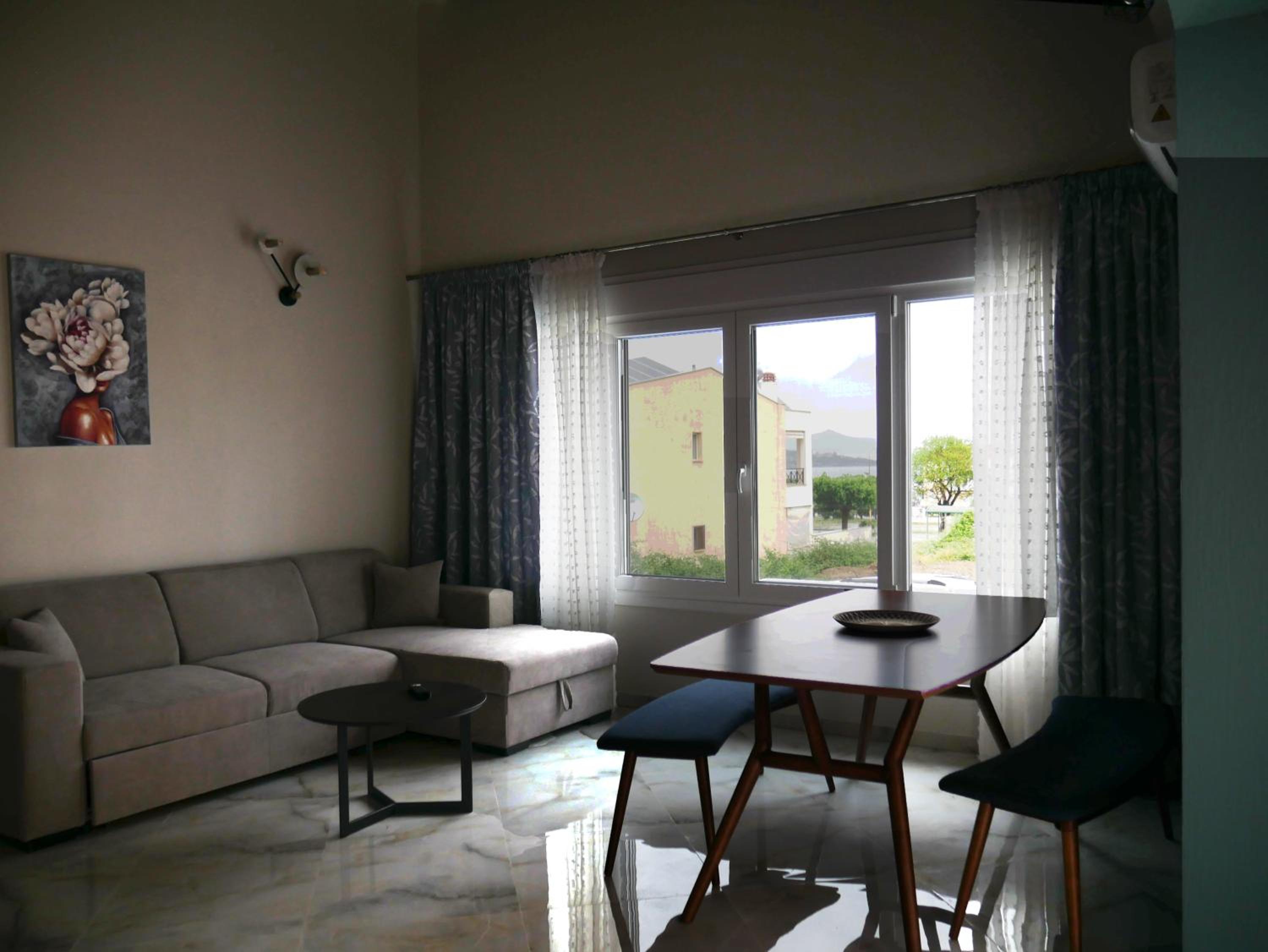 Three-Bedroom House photo 1