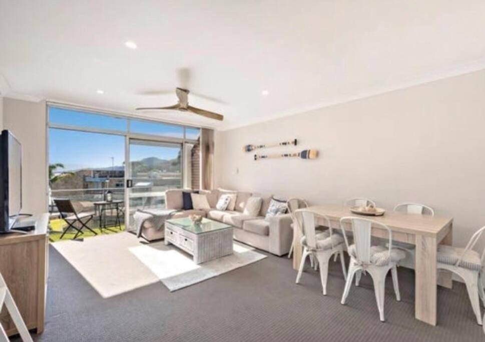 Apartment With Sea View photo 1