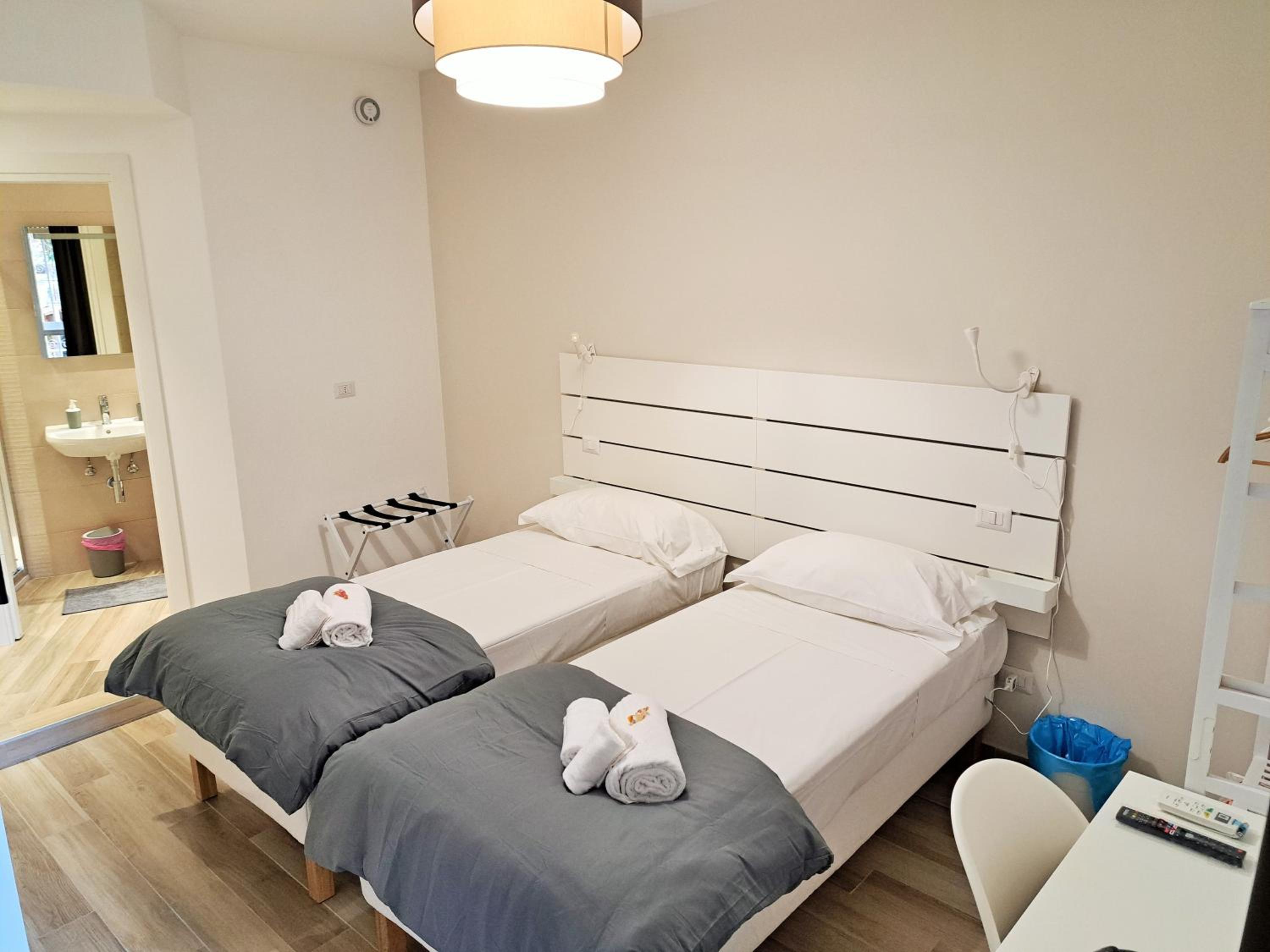 Deluxe Double or Twin Room with Balcony