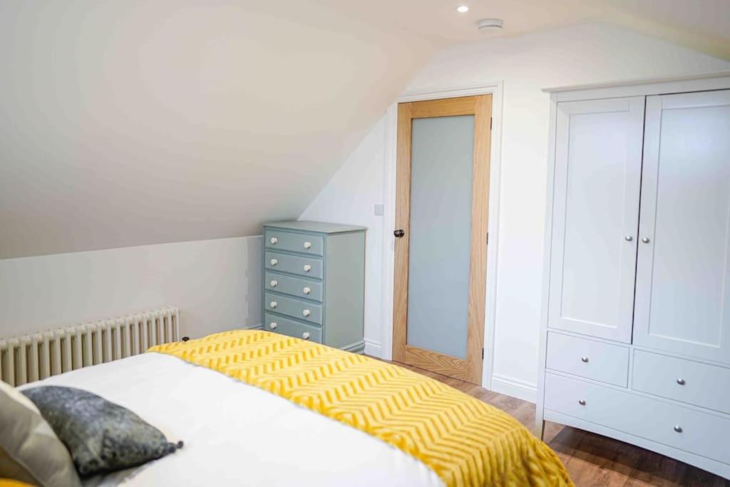 One-Bedroom House photo 1
