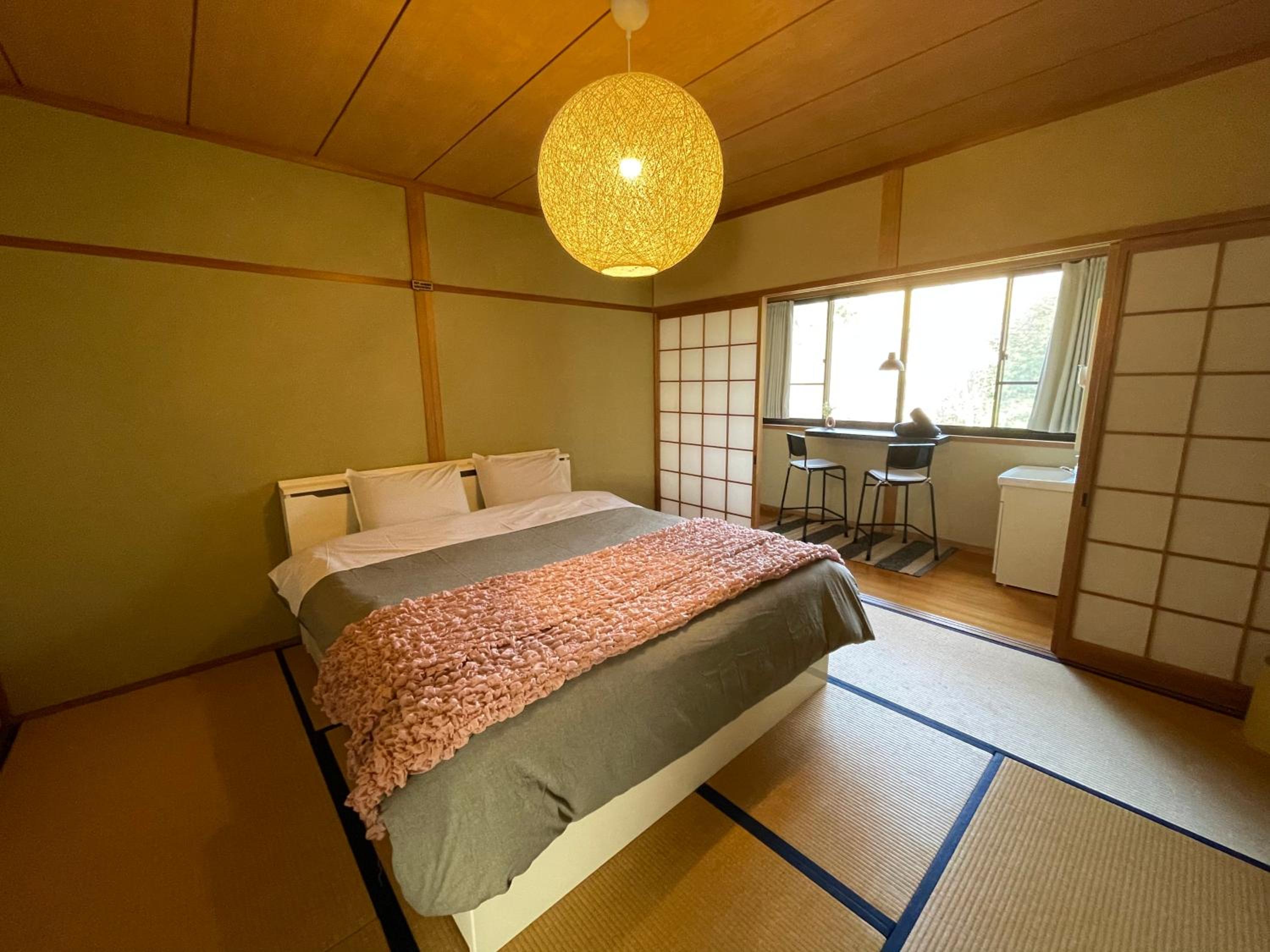 King Room with Mountain View - Photo 1