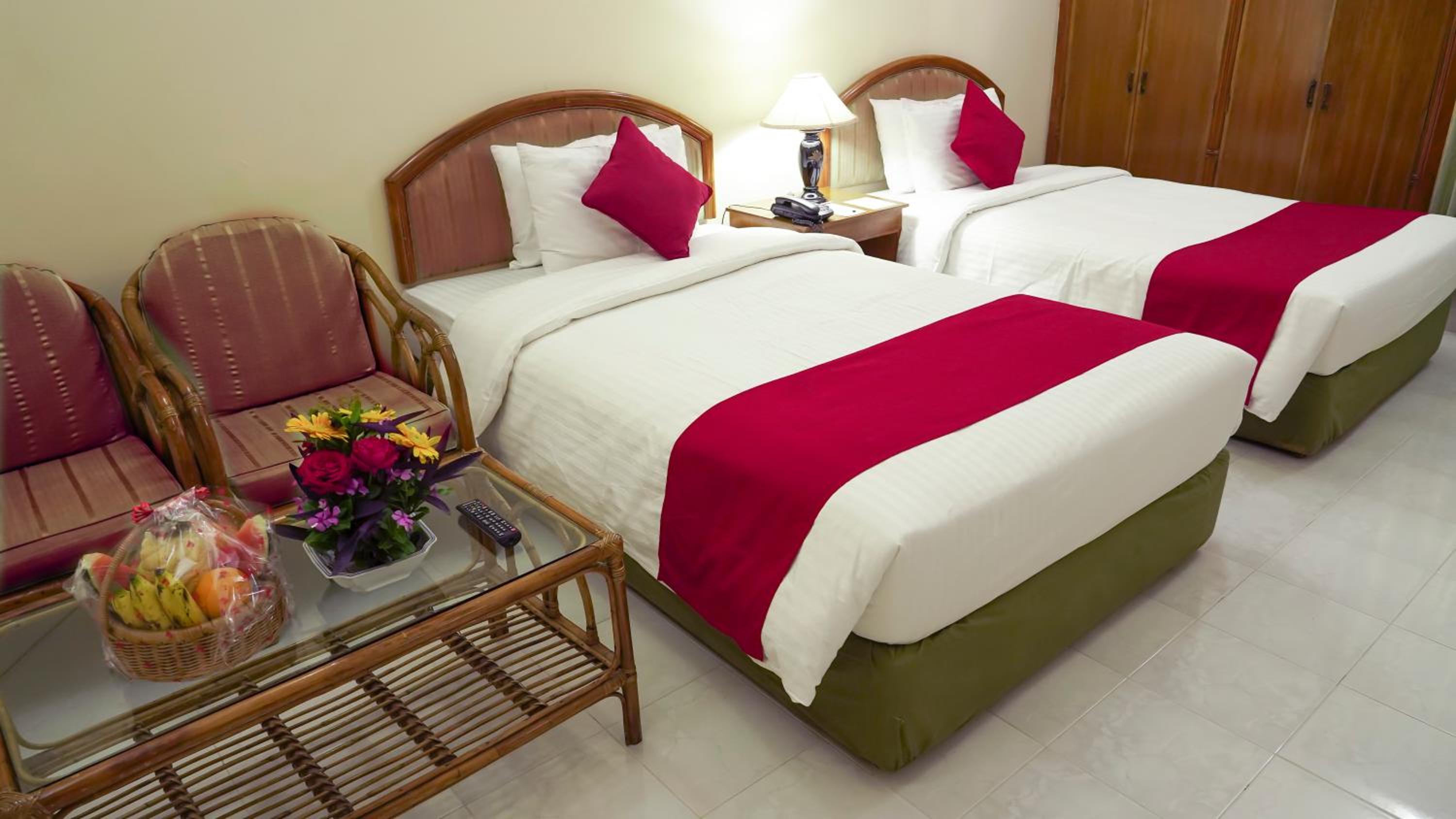 Deluxe Twin Room photo 3