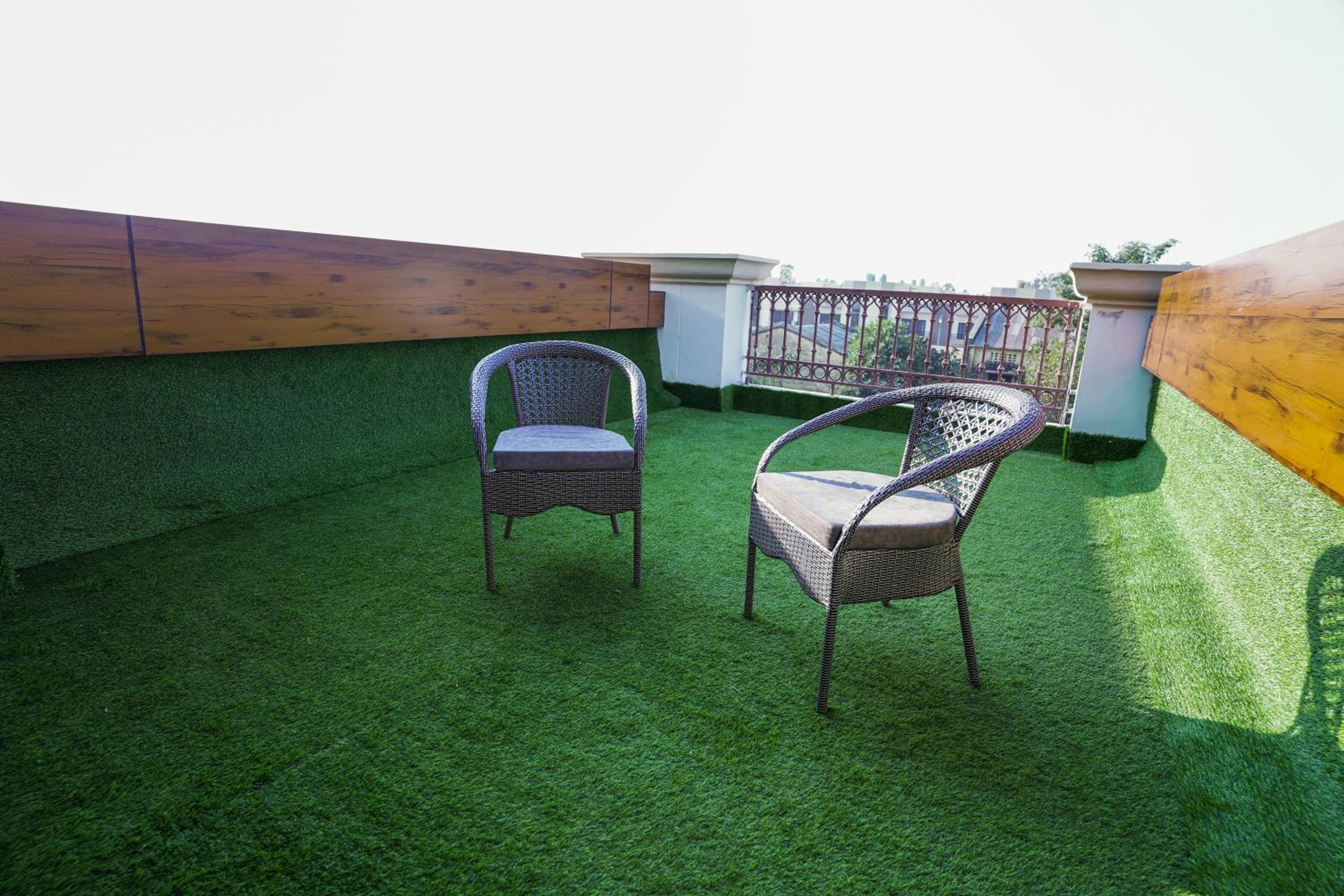 Double Room with Balcony photo 3