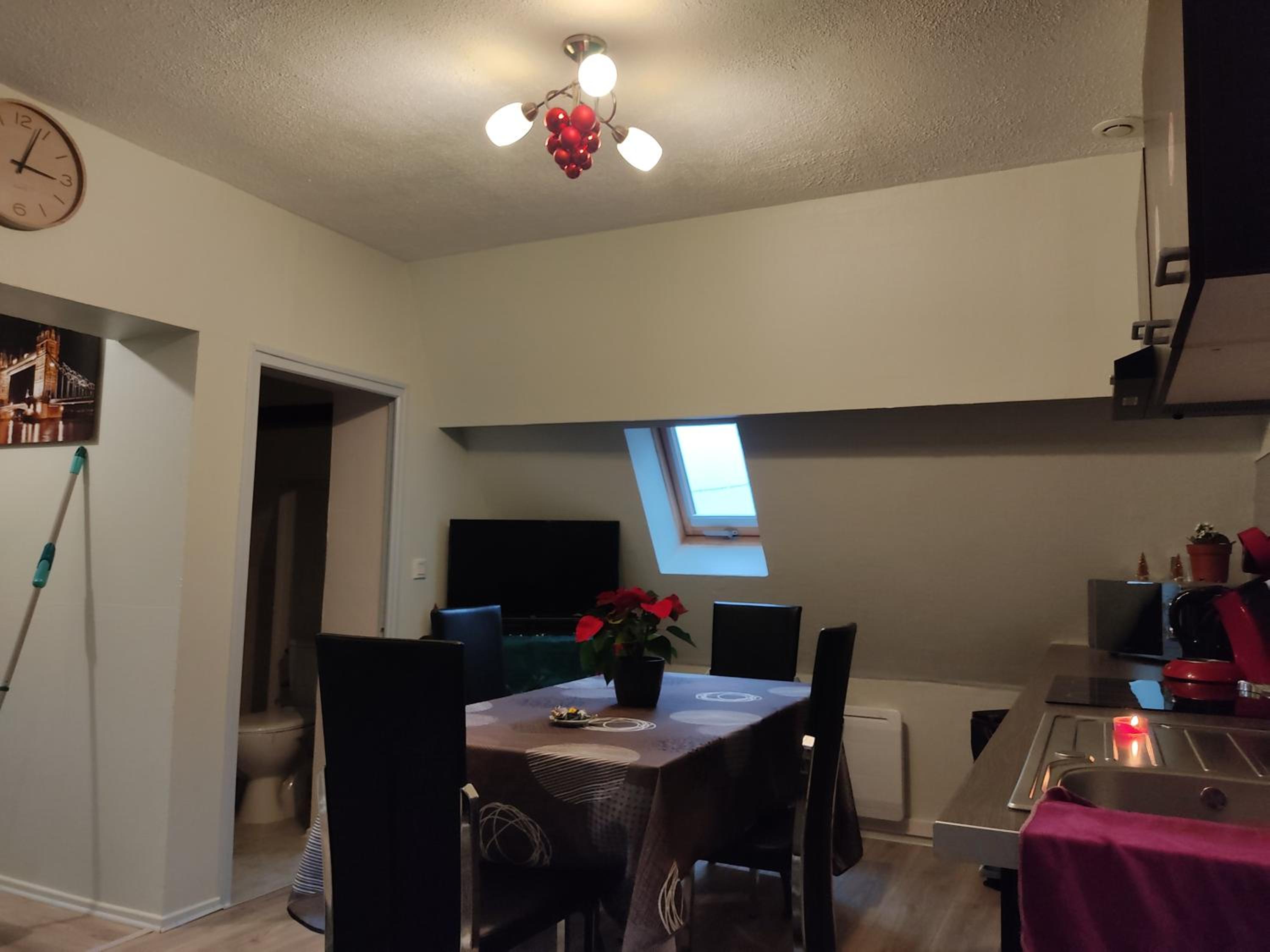 Apartment - Photo 3