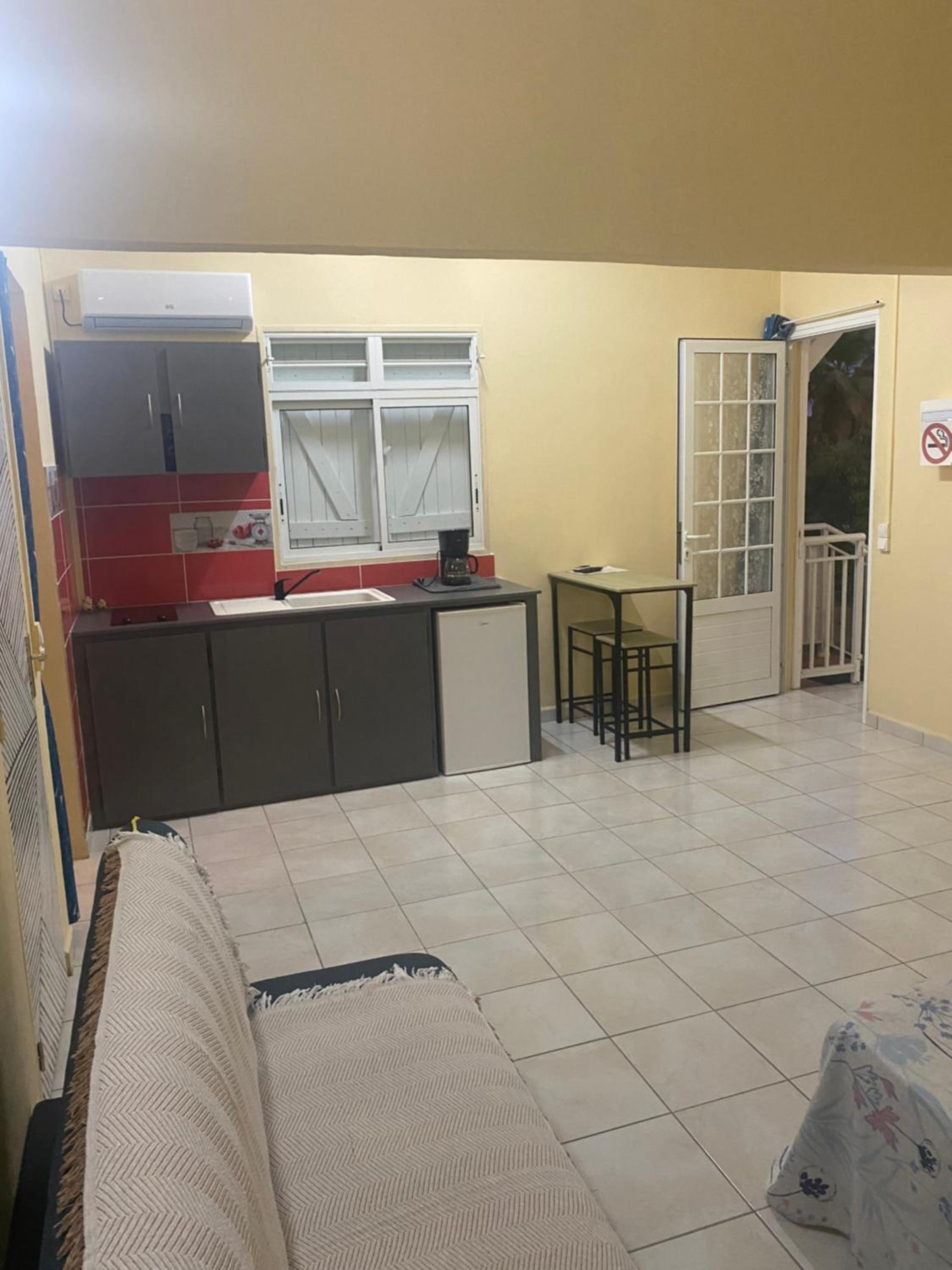 Apartment with Sea View photo 3
