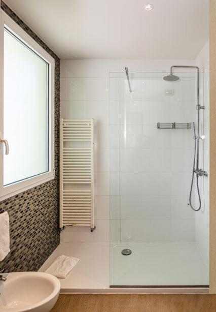 Superior Triple Room with Sea View photo 2
