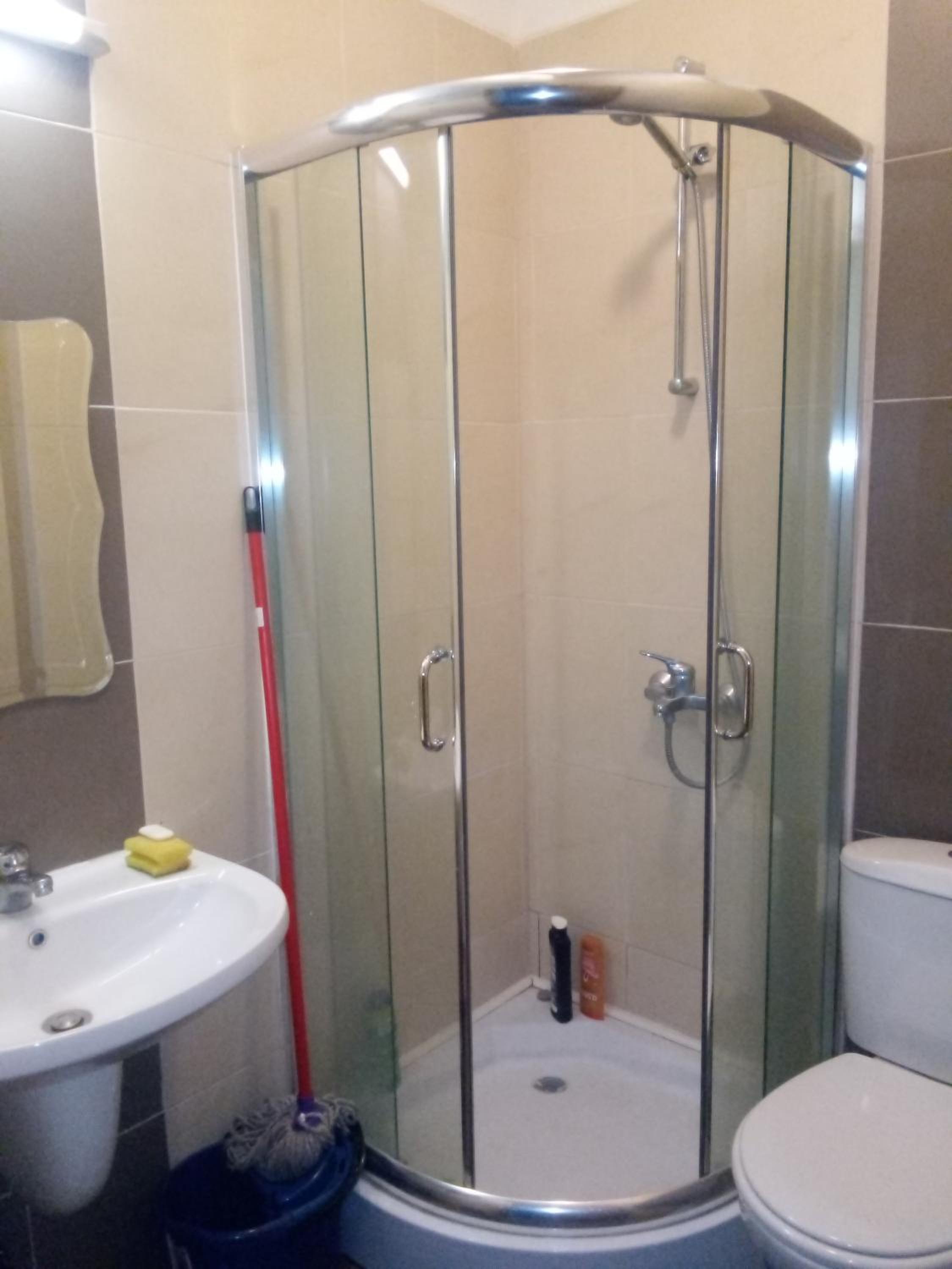 One-Bedroom Apartment - Photo 12