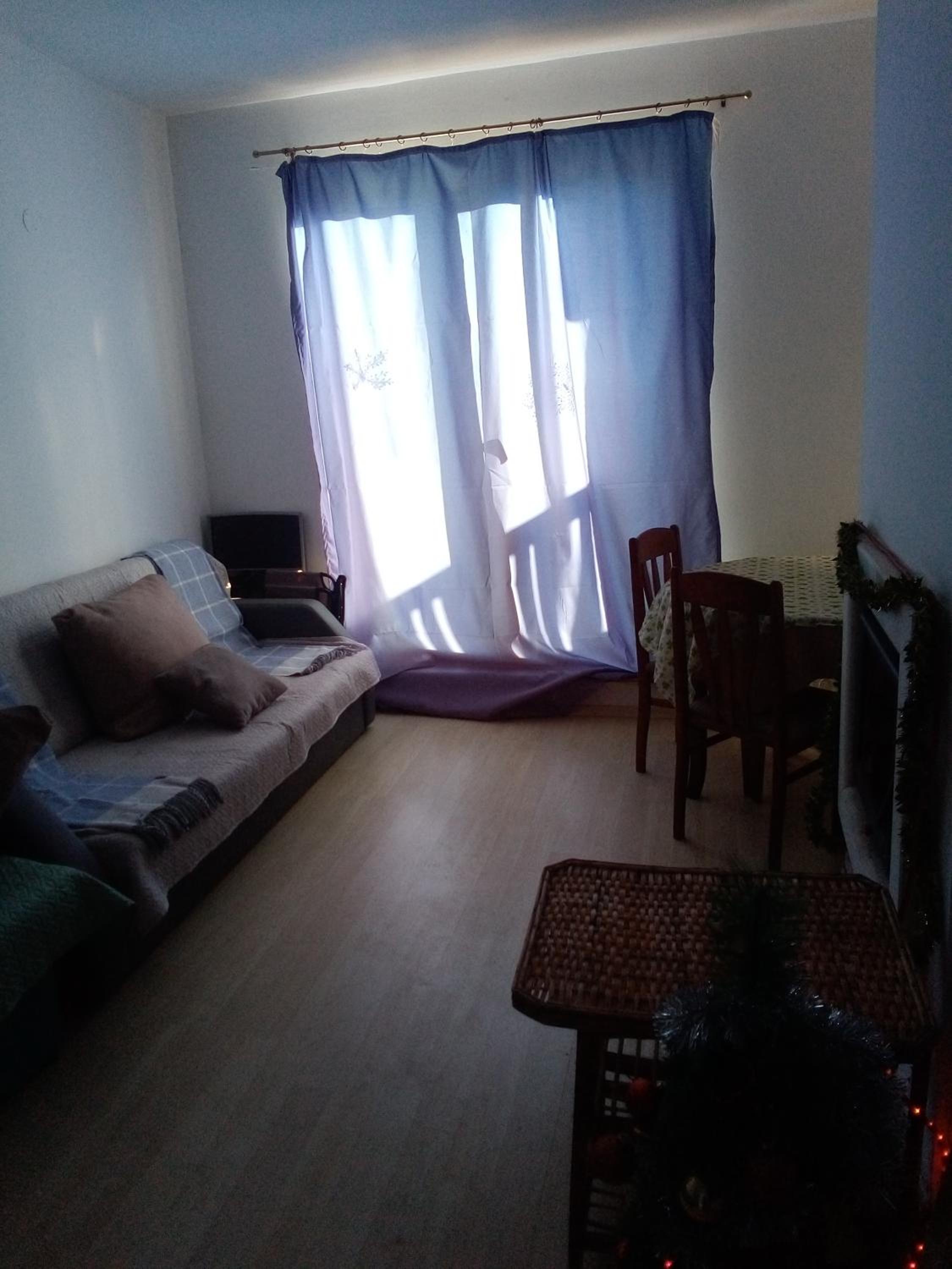 One-Bedroom Apartment - Photo 6