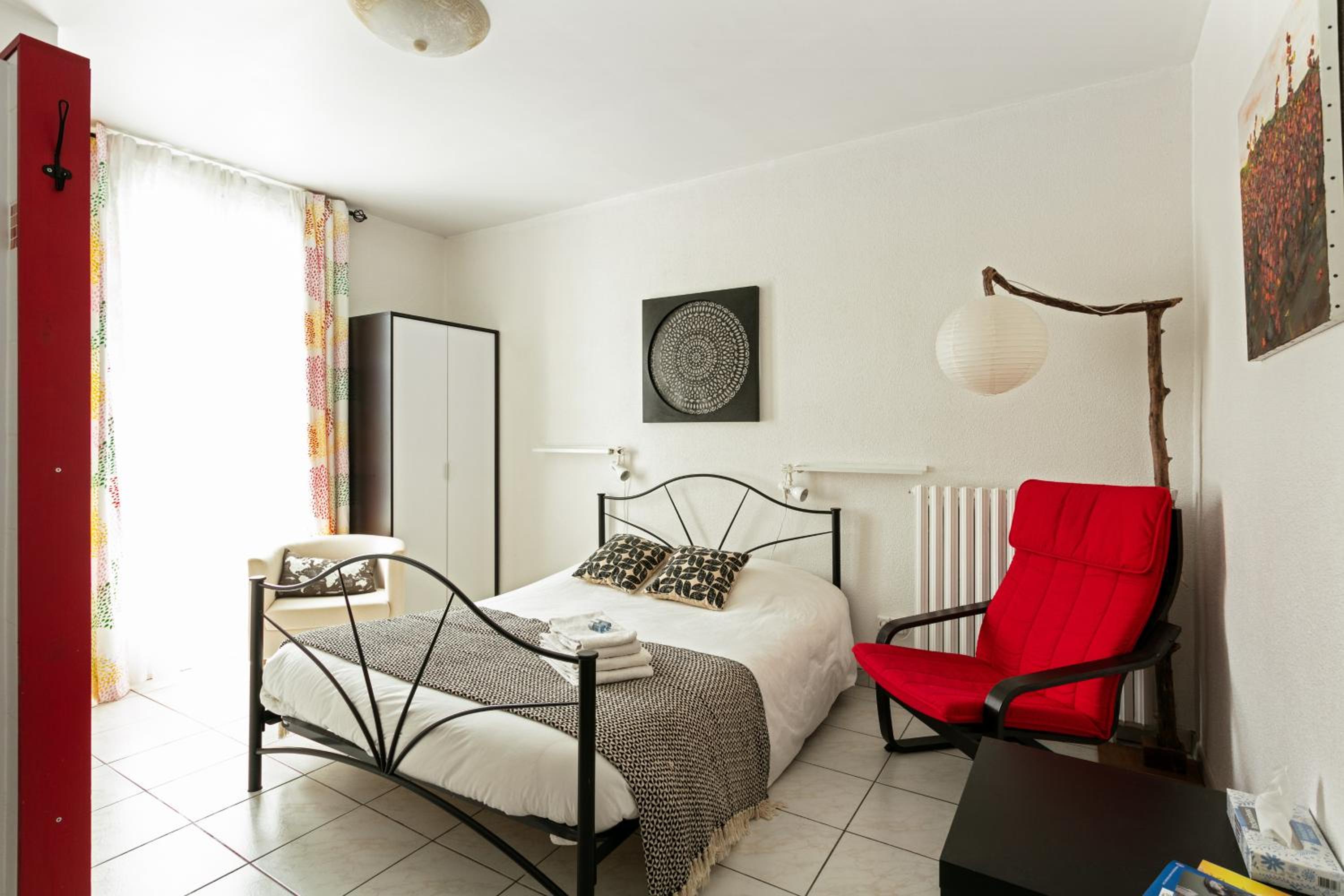 Deluxe Double Room with Shower photo 2