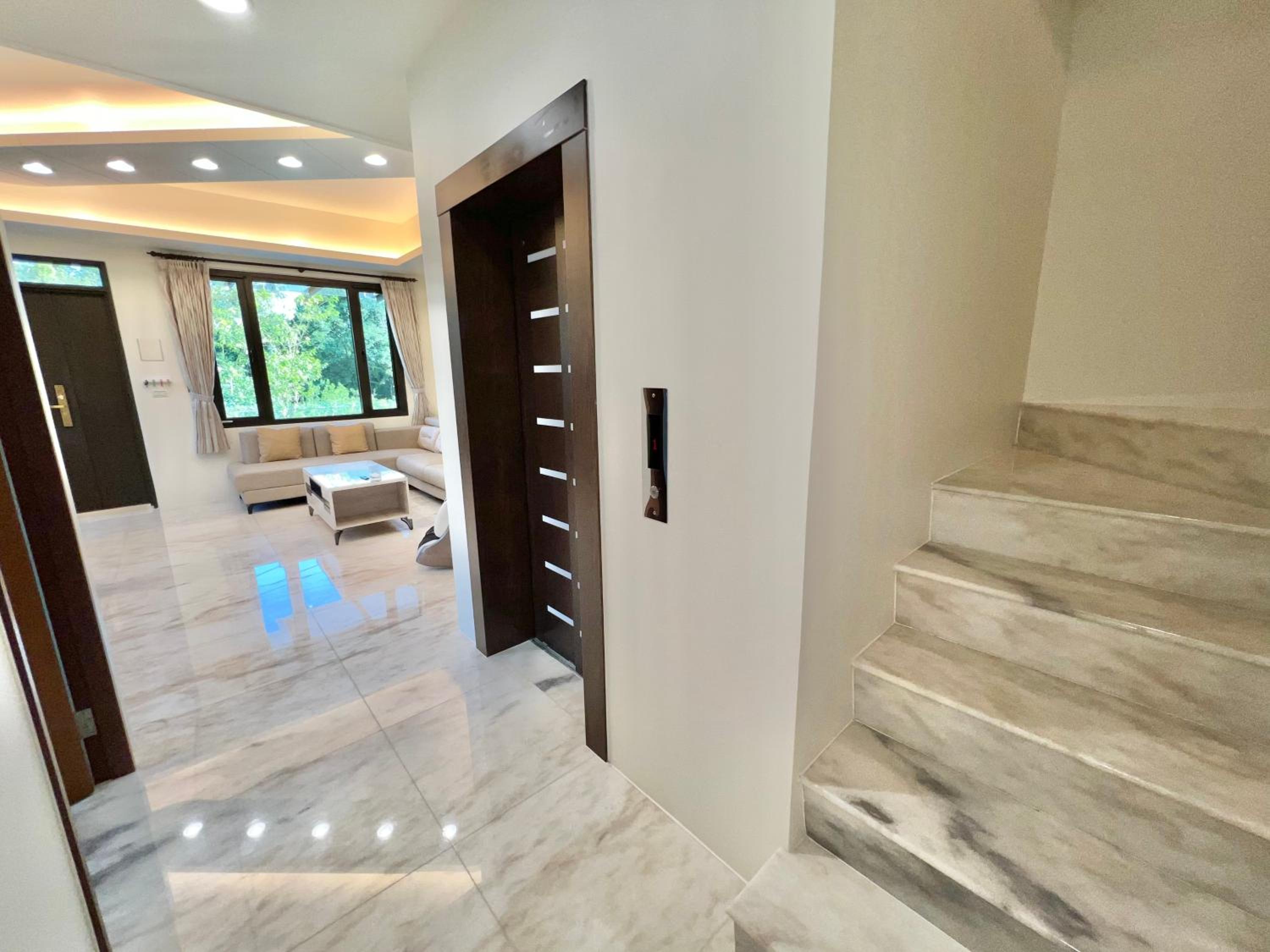 Villa with Private Pool photo 3