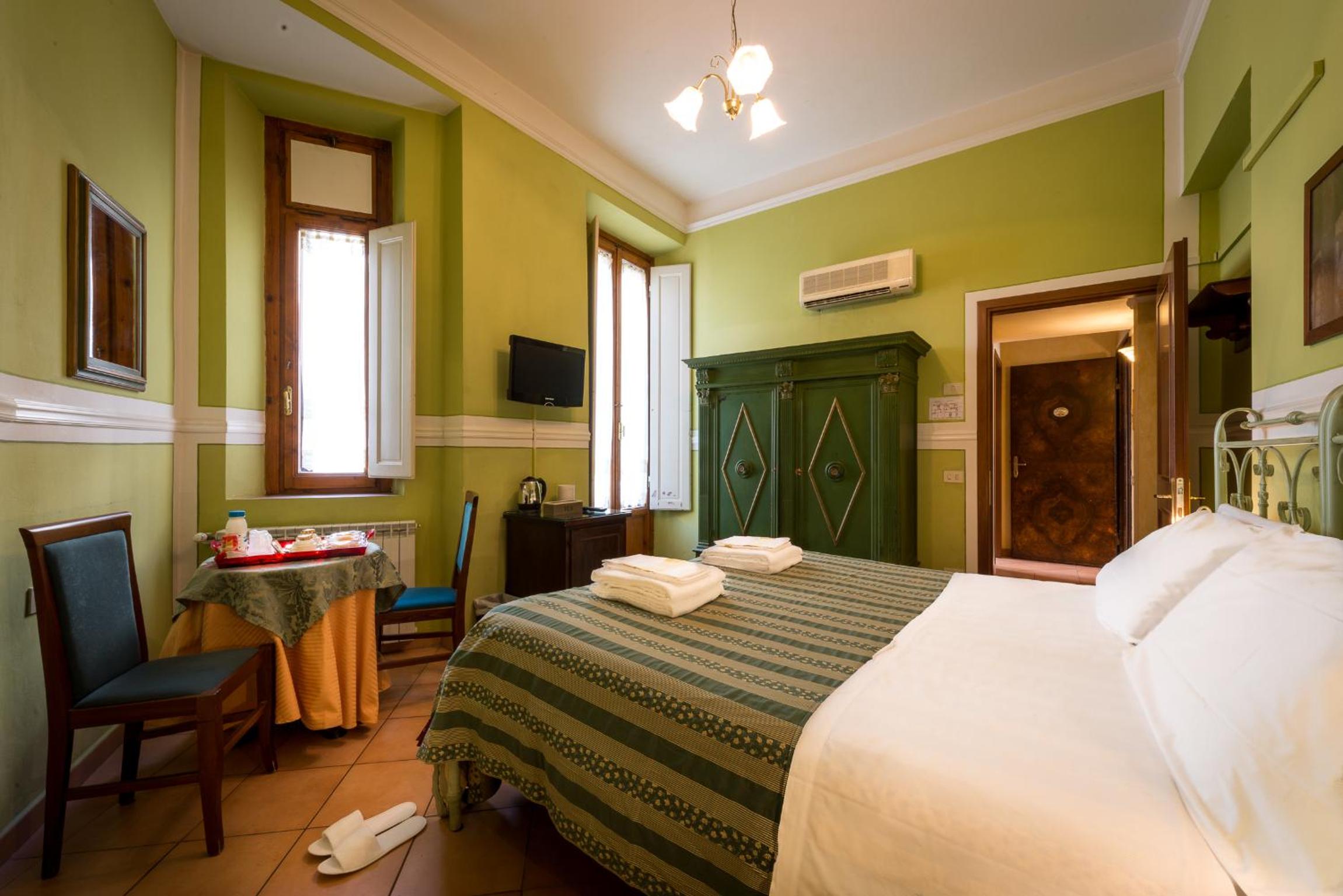 Double Room photo 1