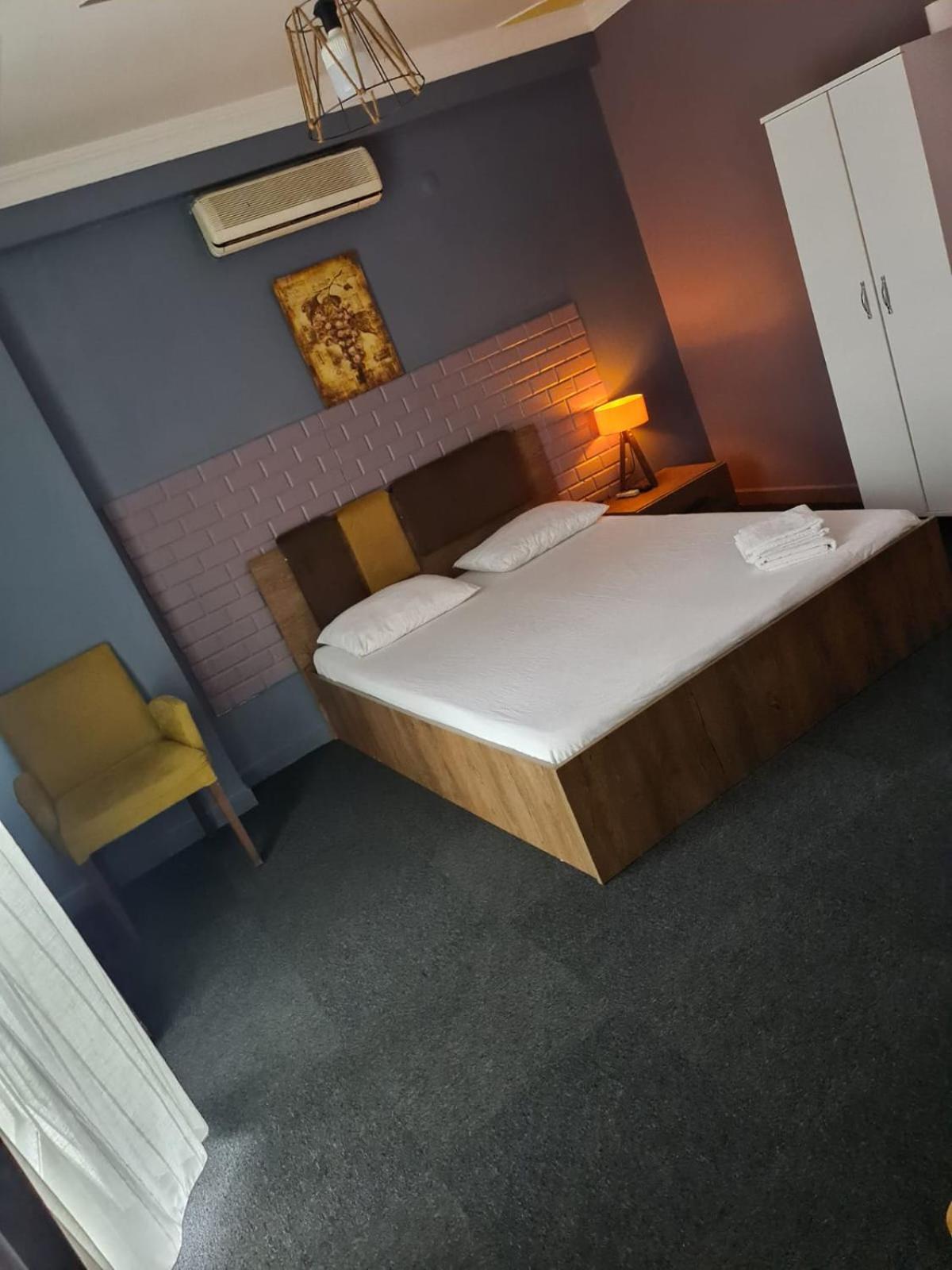 Standard Double Room photo 2