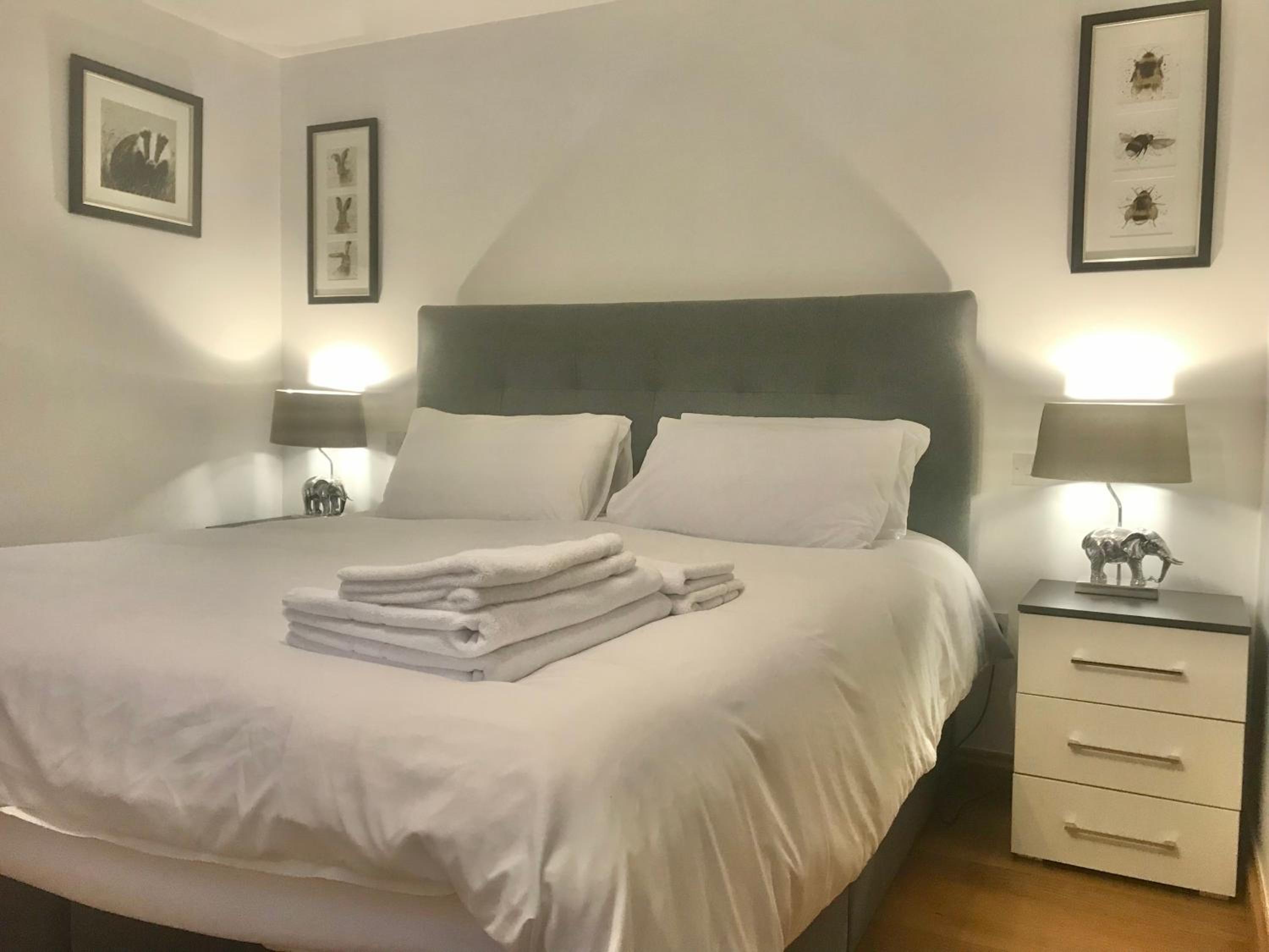 Deluxe Double Room with Bath