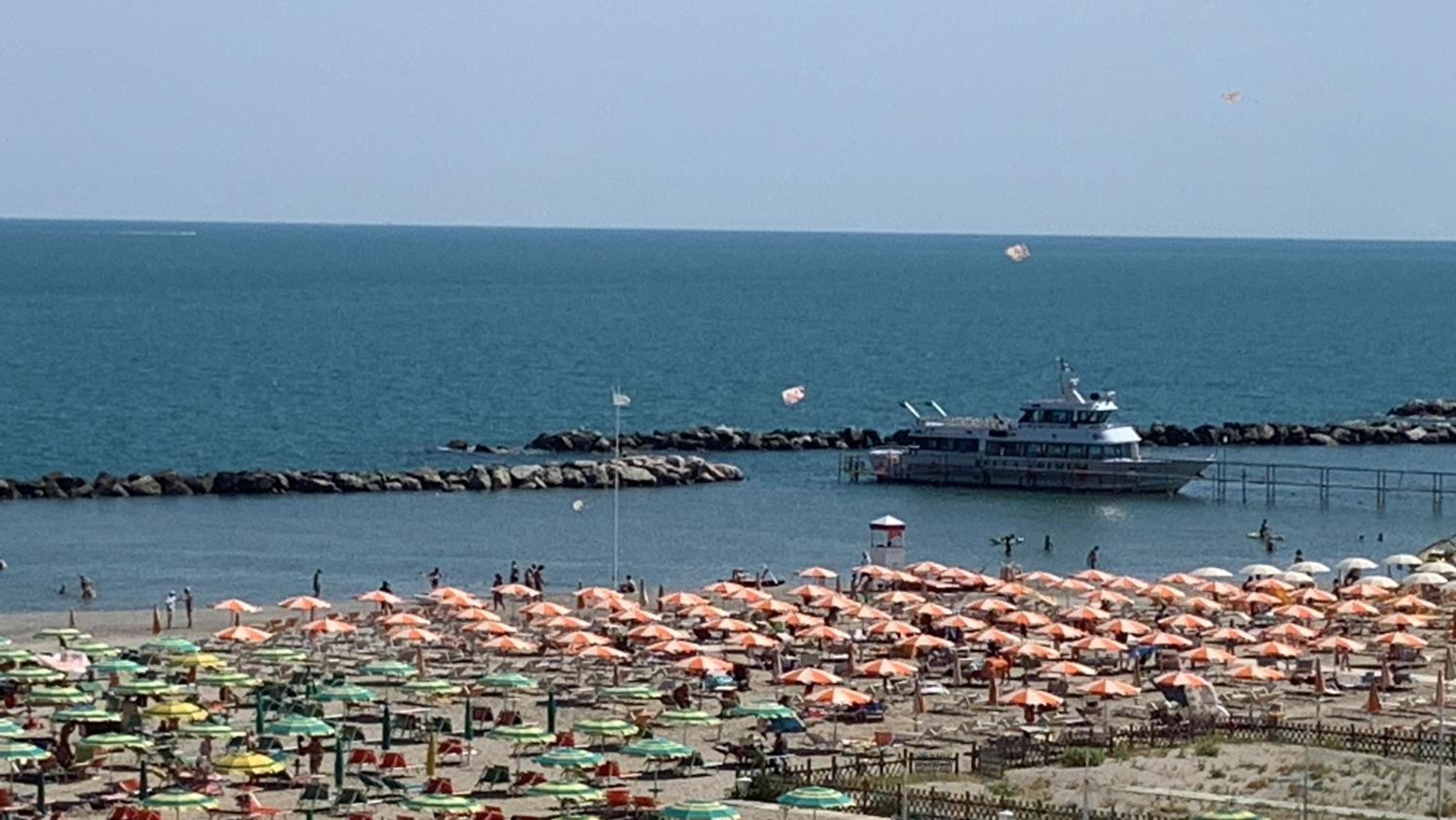 Double Room with Sea View - Photo 3