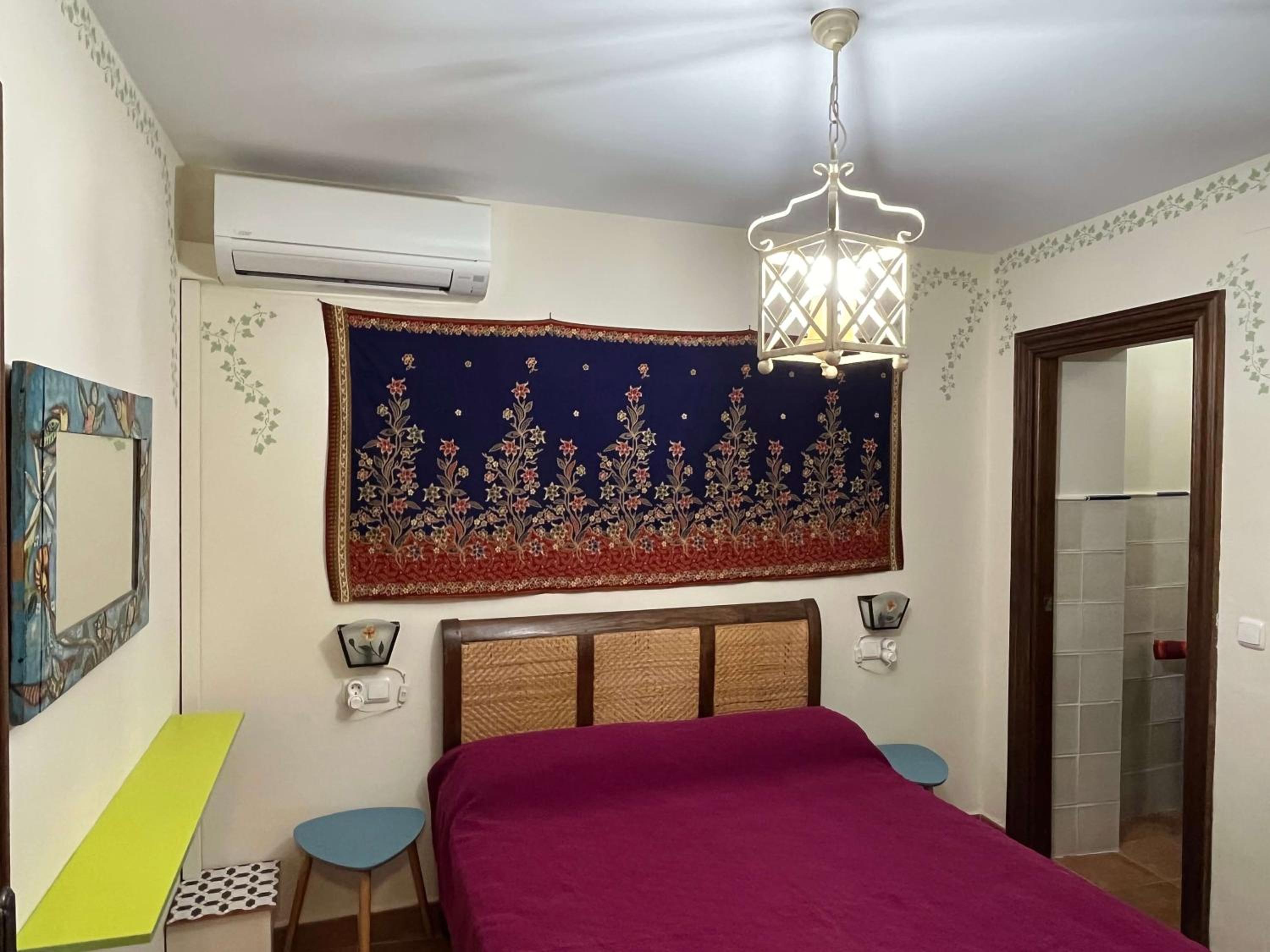 Double Room with Private Bathroom (no view) photo 2