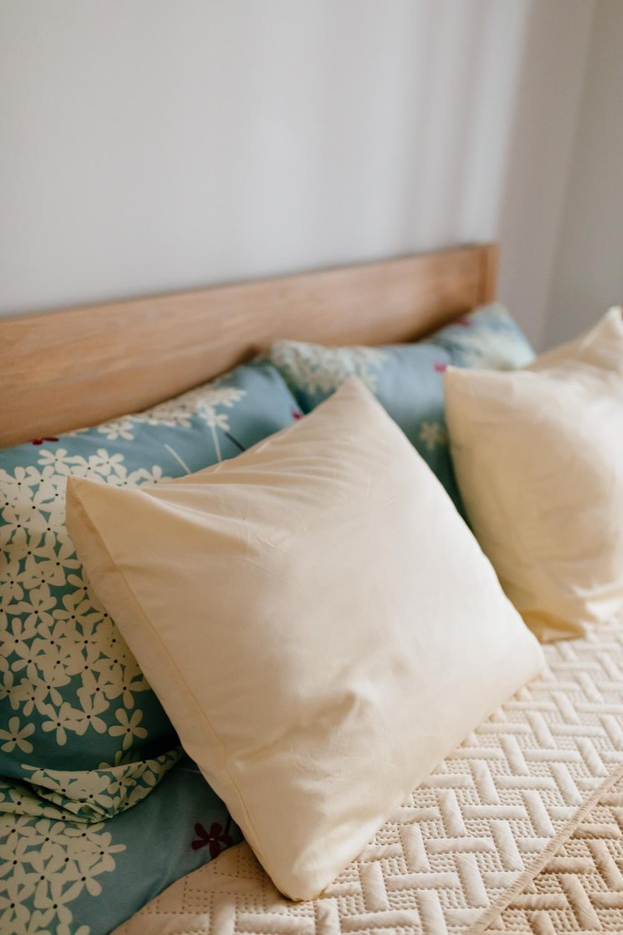 Two-Bedroom Apartment - Photo 9