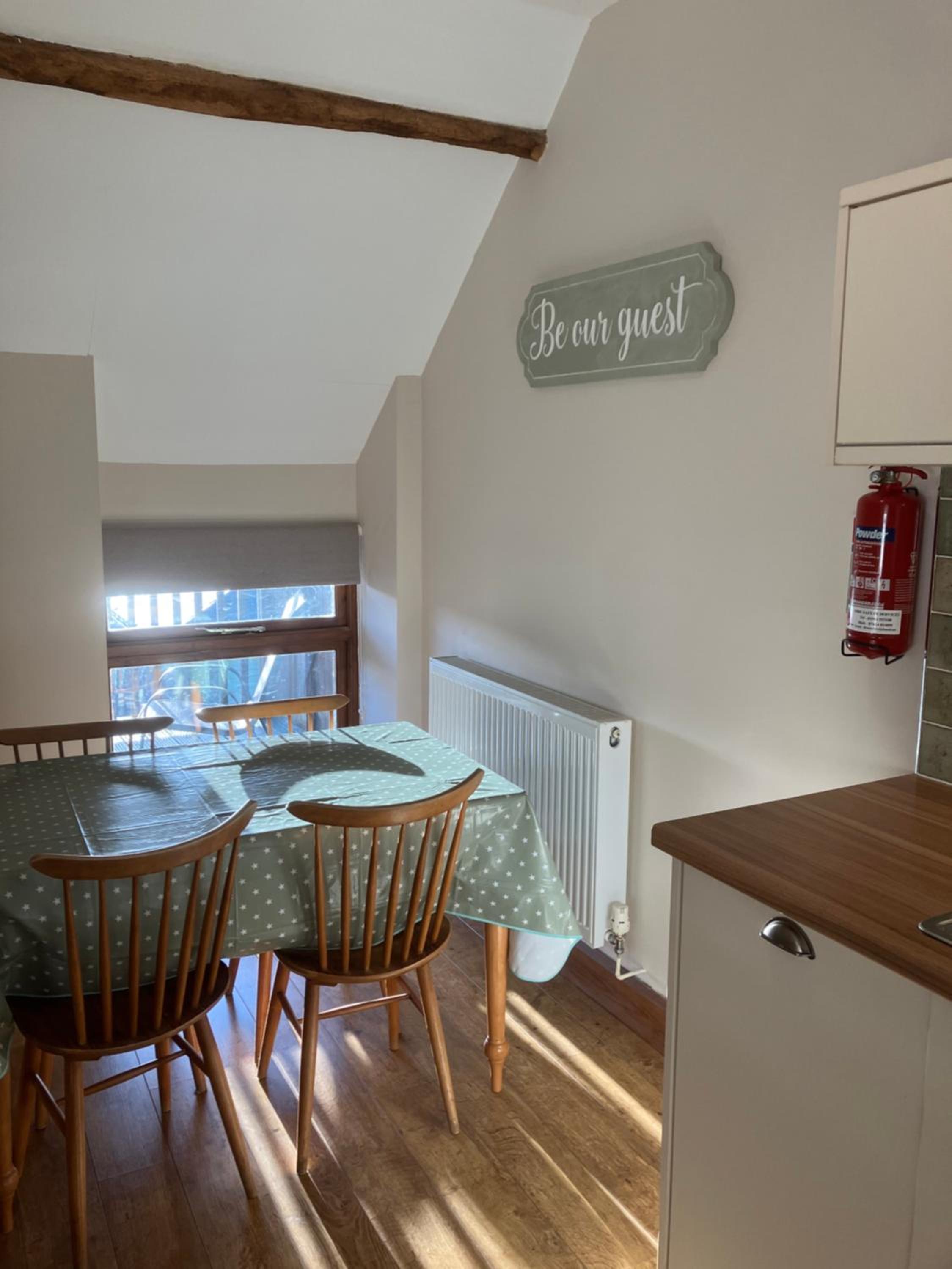 One-Bedroom House - Photo 20