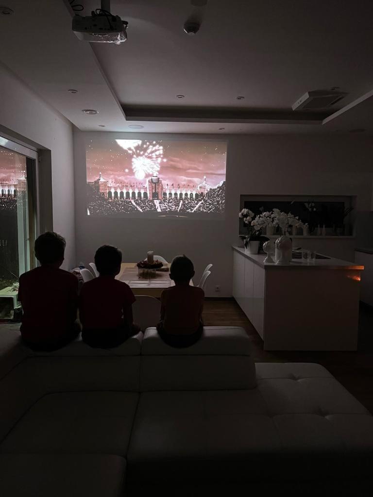 Villa photo 3