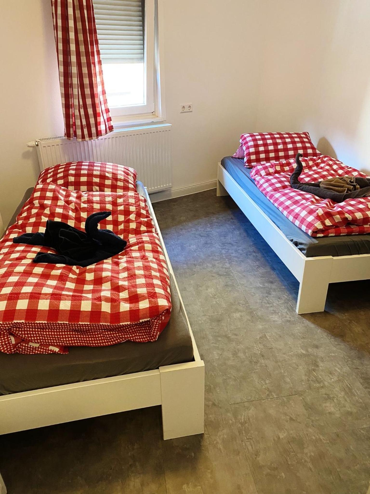 Small Double or Twin Room - Photo 1