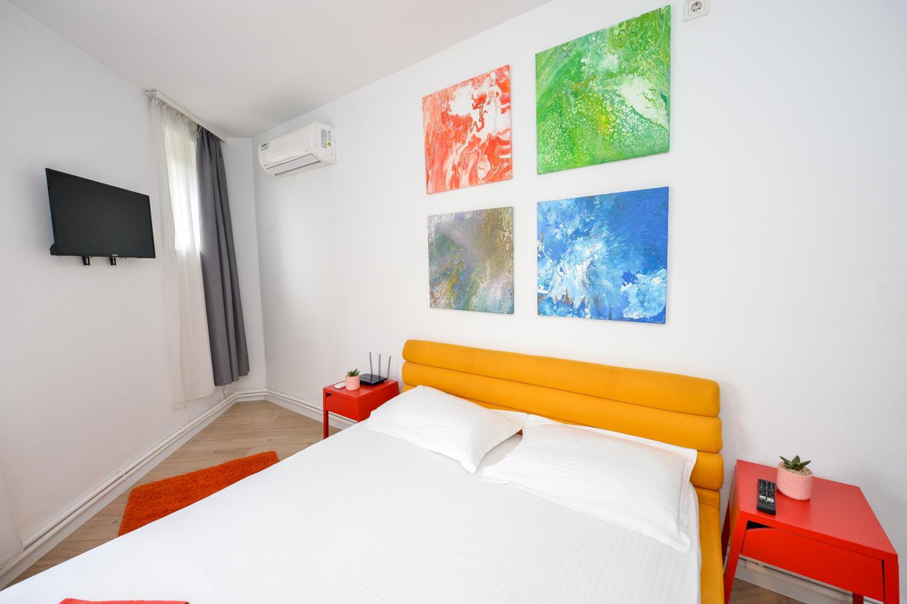 Two-Bedroom Apartment - Photo 10