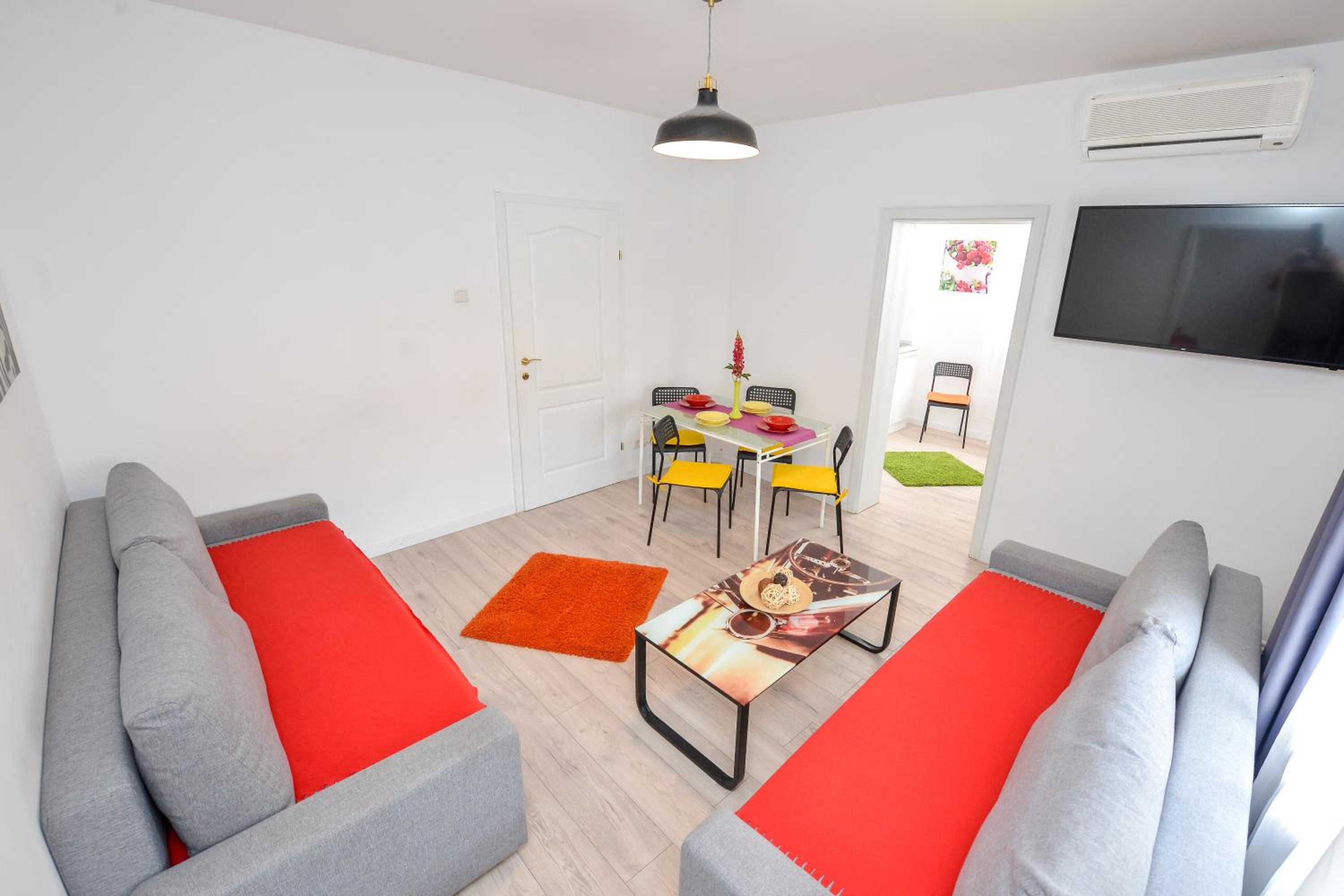 Two-Bedroom Apartment - Photo 18
