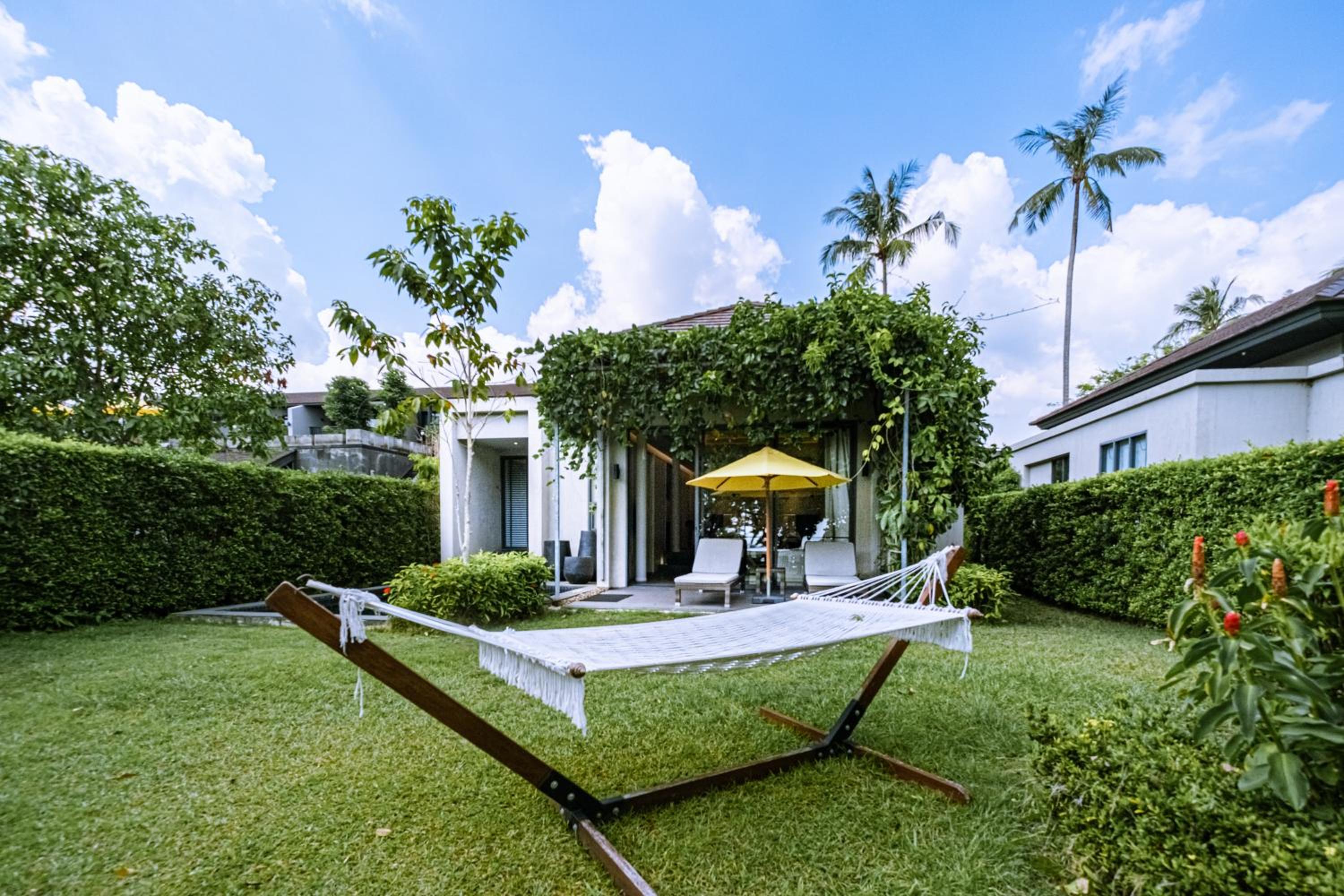 Villa - Beach Front