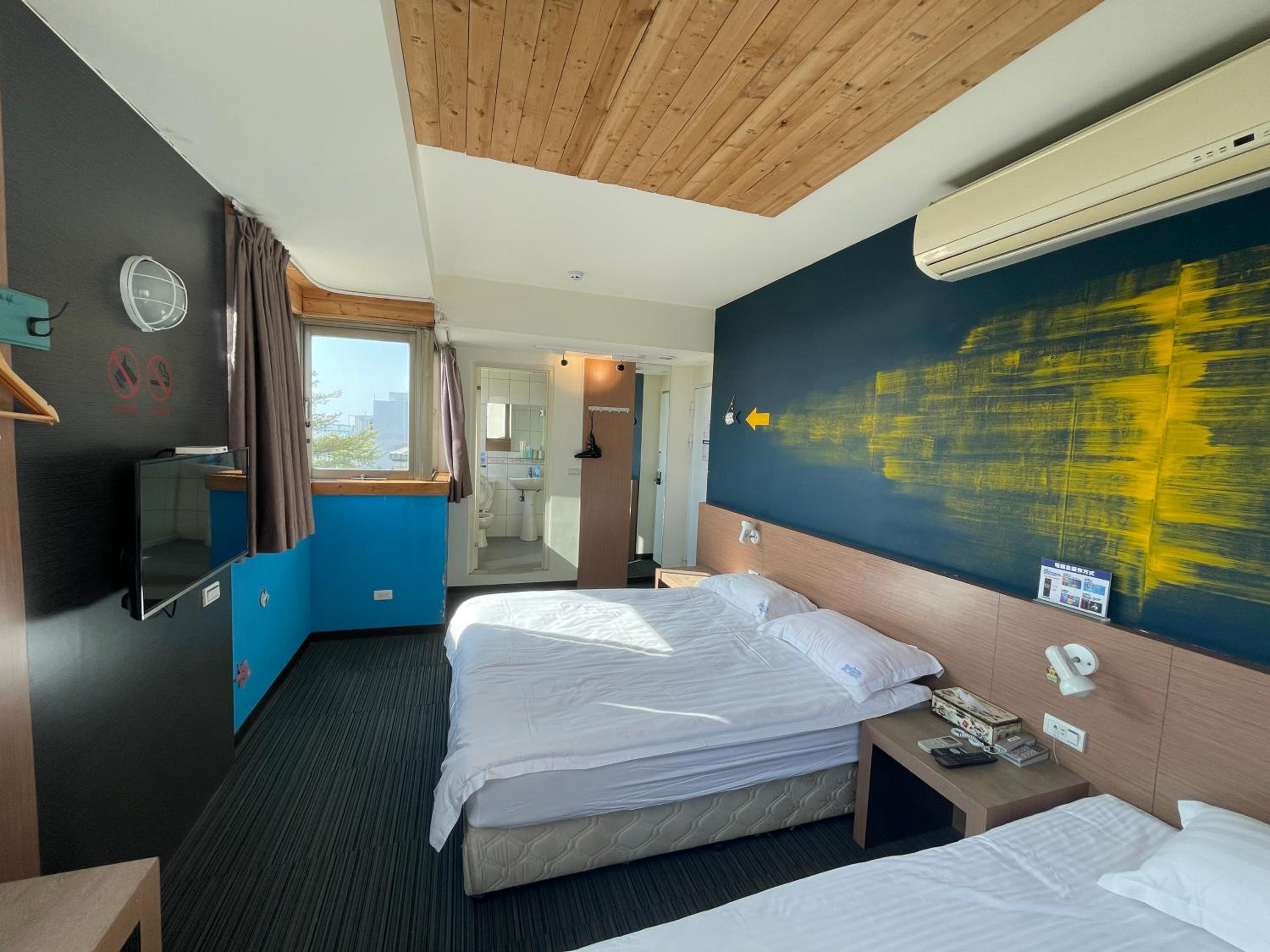 Deluxe Triple Room with Sea View photo 1