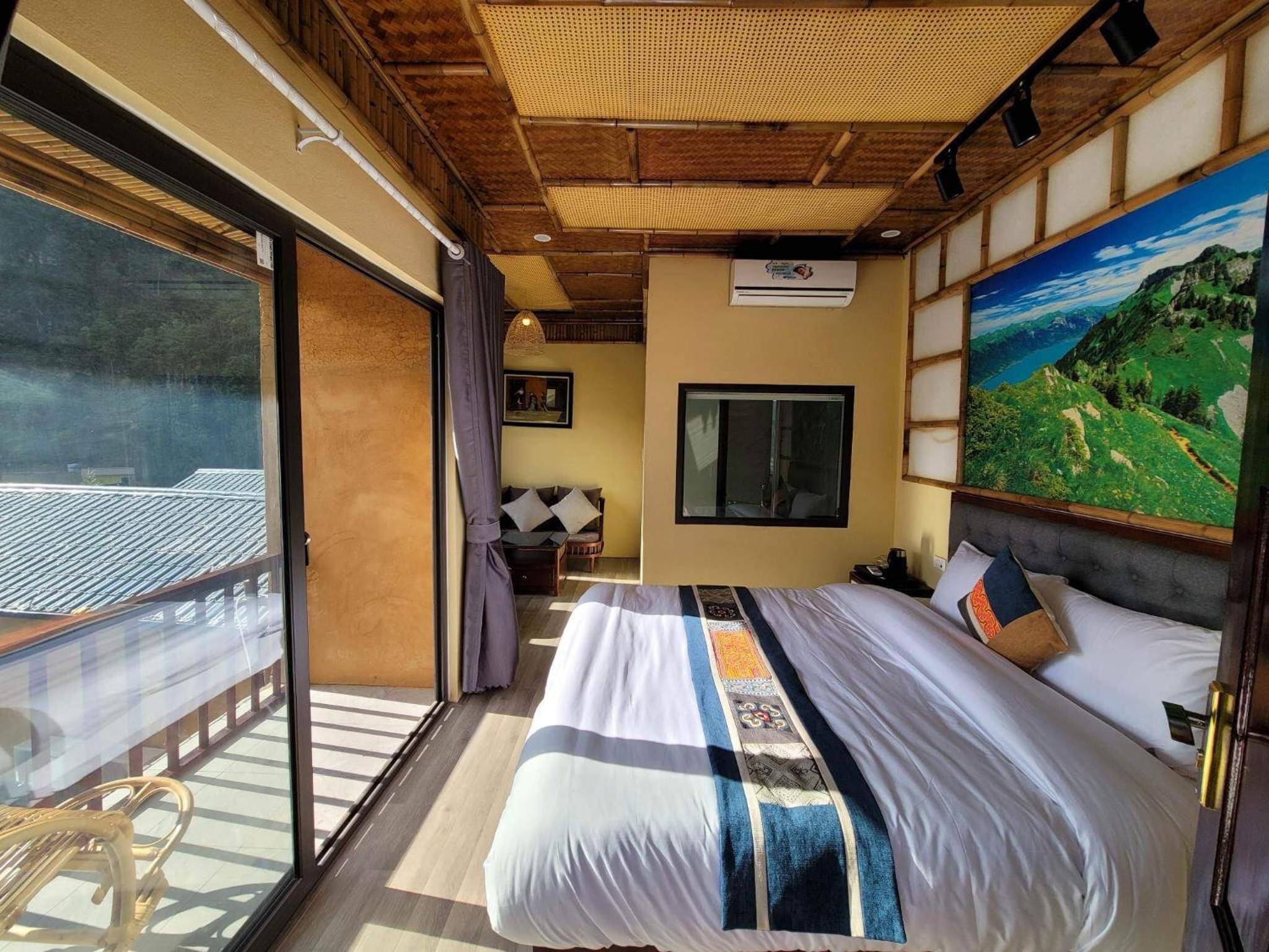 Deluxe Bungalow
